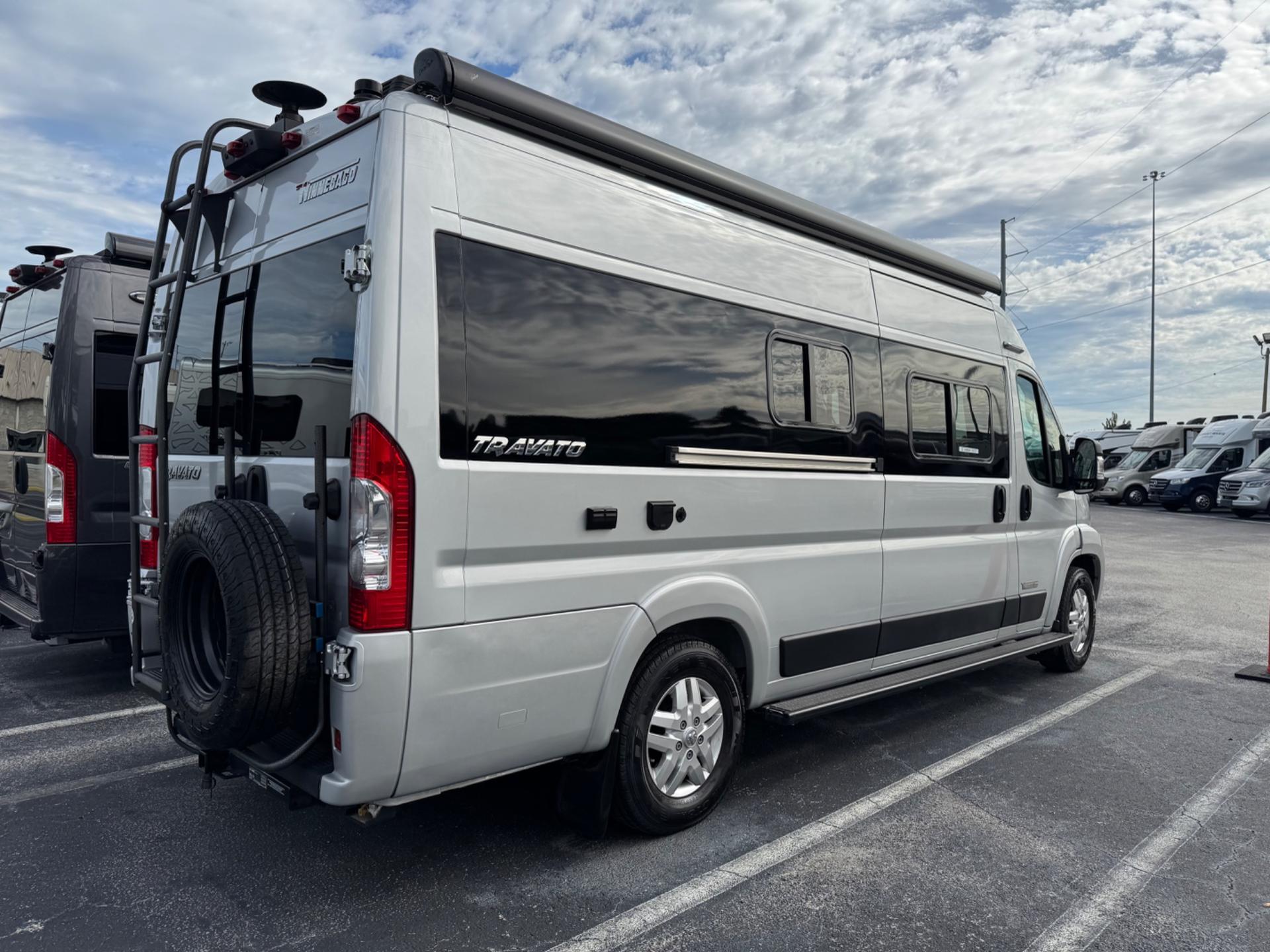 2022 Winnebago 2022 Winnebago Travato - thumbnail 5