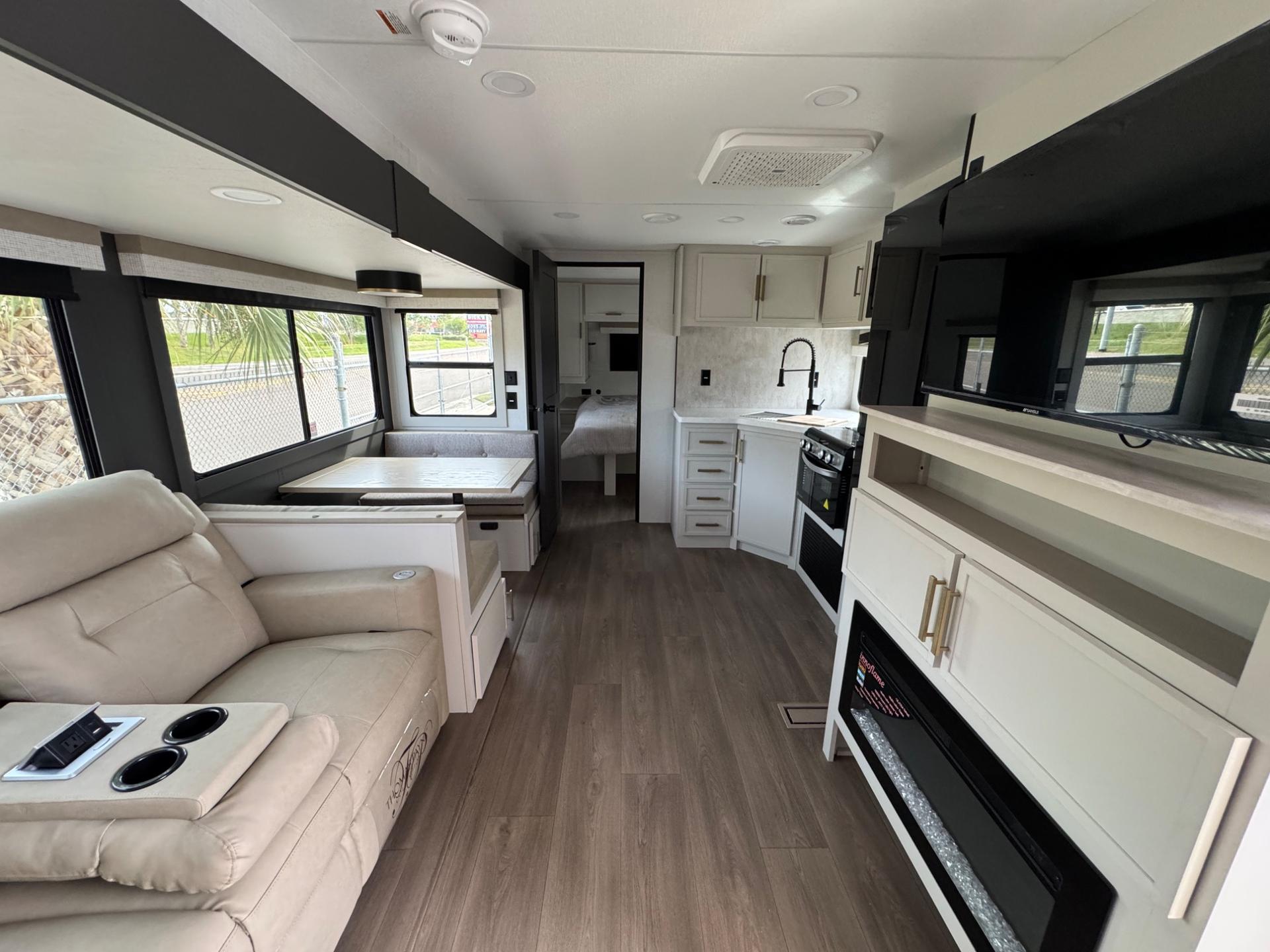2027 Venture RV 2027 Venture RV Stratus - thumbnail 7