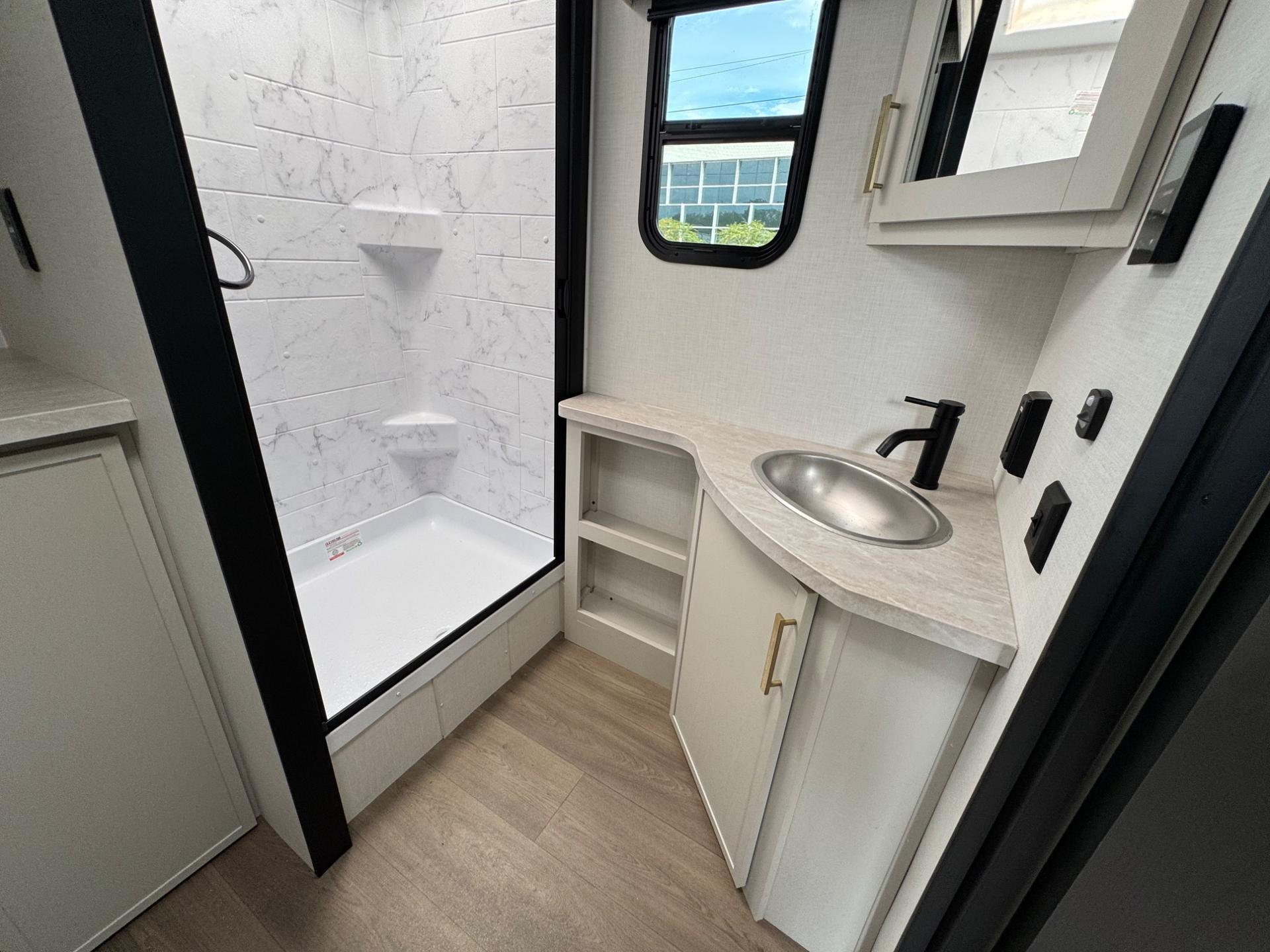 2027 Venture RV 2027 Venture RV Stratus - thumbnail 22