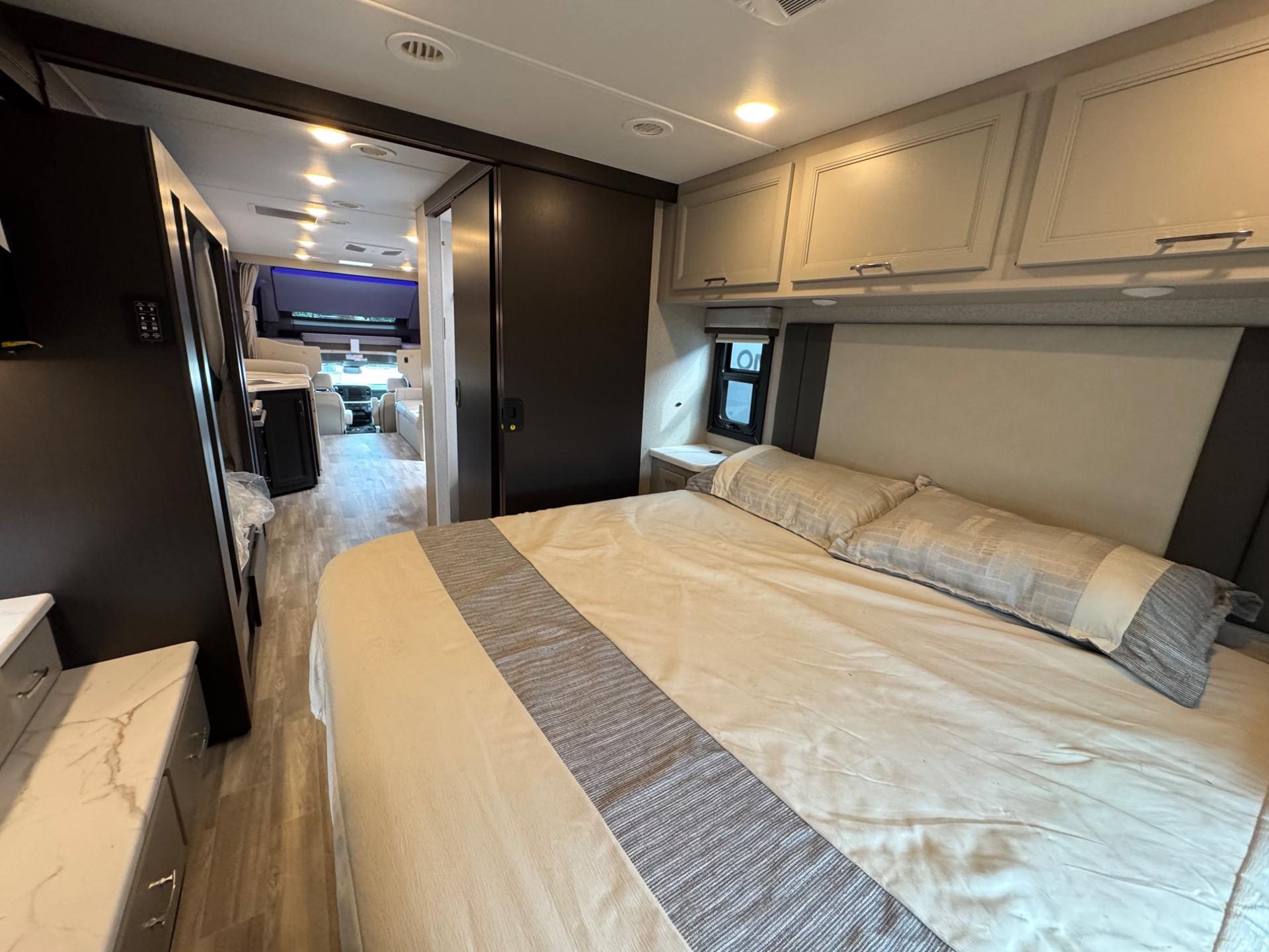 2026 Thor Motor Coach 2026 Thor Motor Coach Omni Trail - thumbnail 20