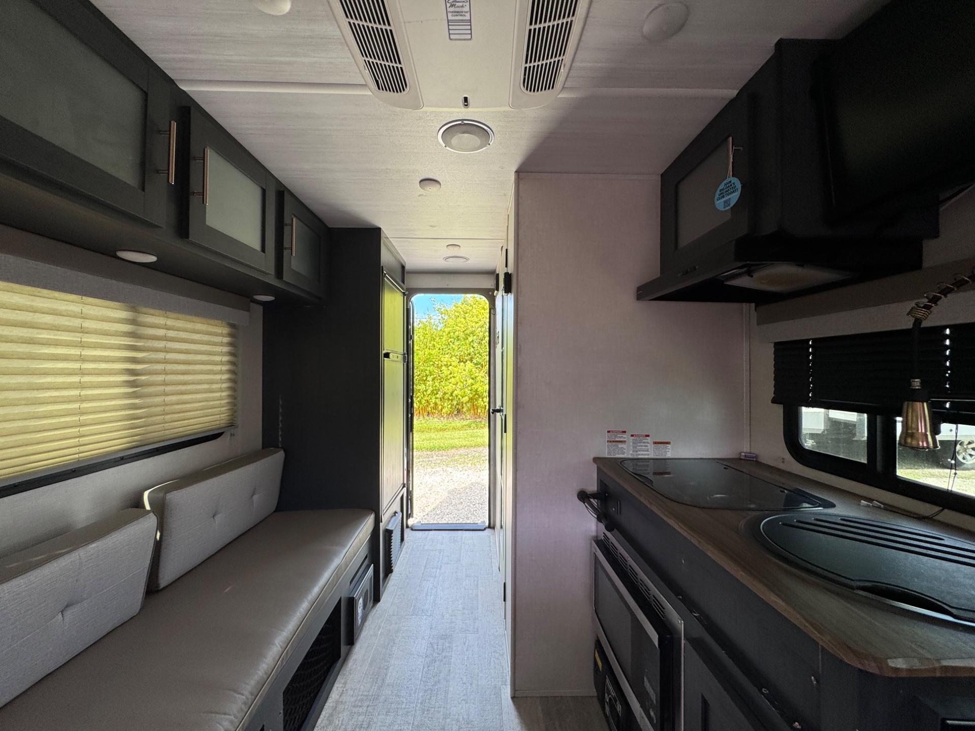 2023 Forest River 2023 Forest River R-Pod - thumbnail 6