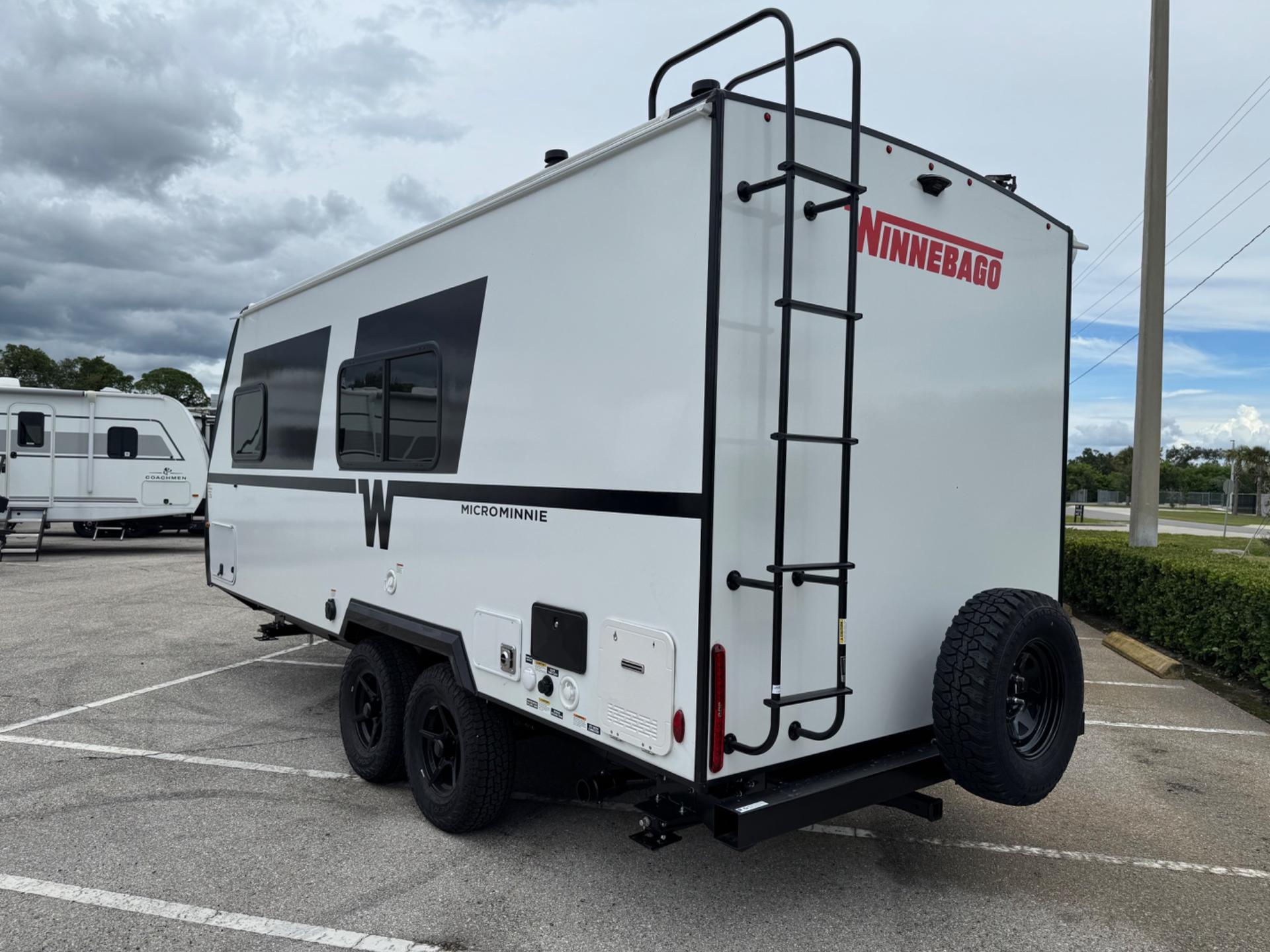 2027 WINNEBAGO 2027 WINNEBAGO MICRO MINI - thumbnail 3