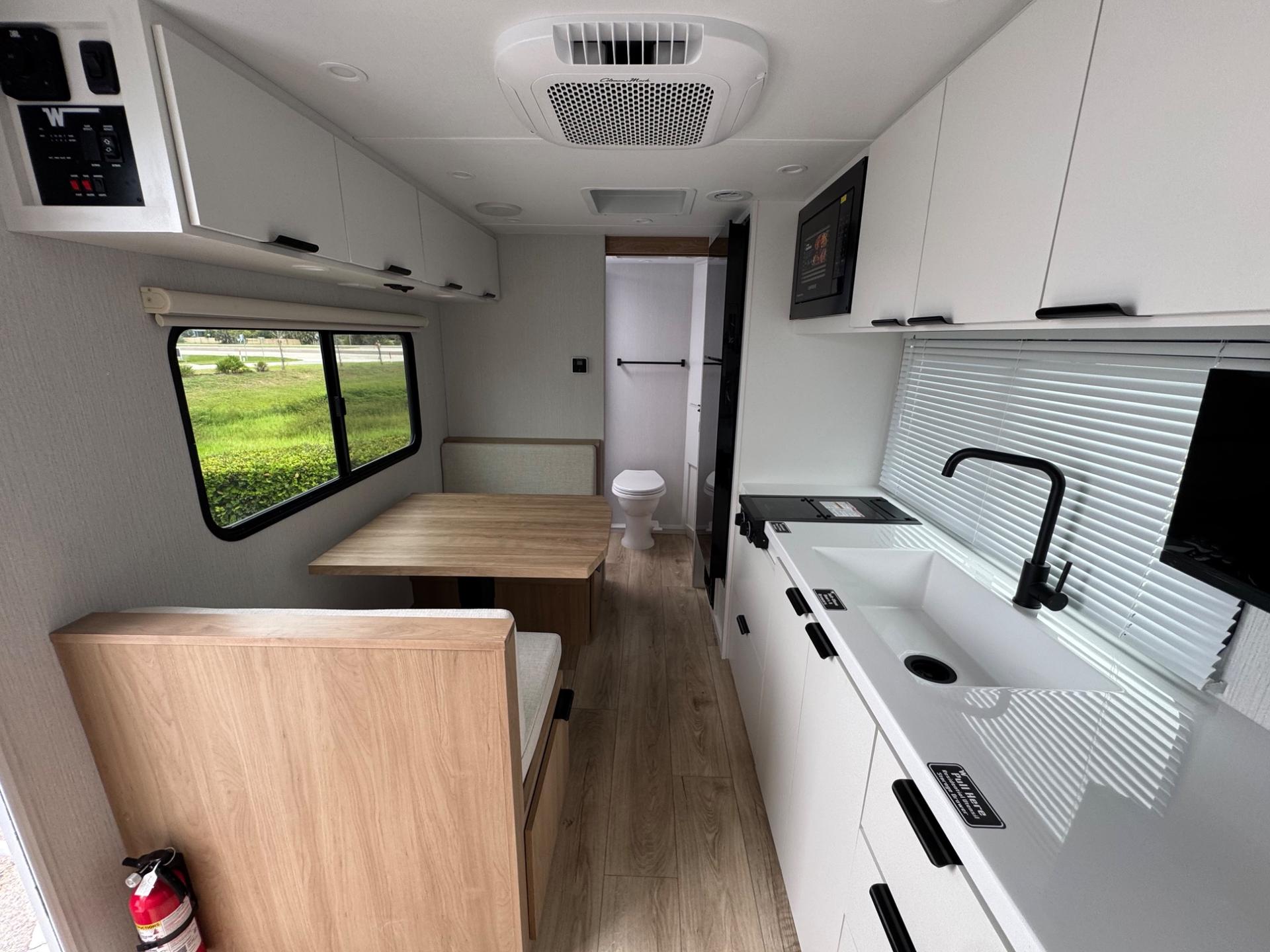 2027 WINNEBAGO 2027 WINNEBAGO MICRO MINI - thumbnail 5