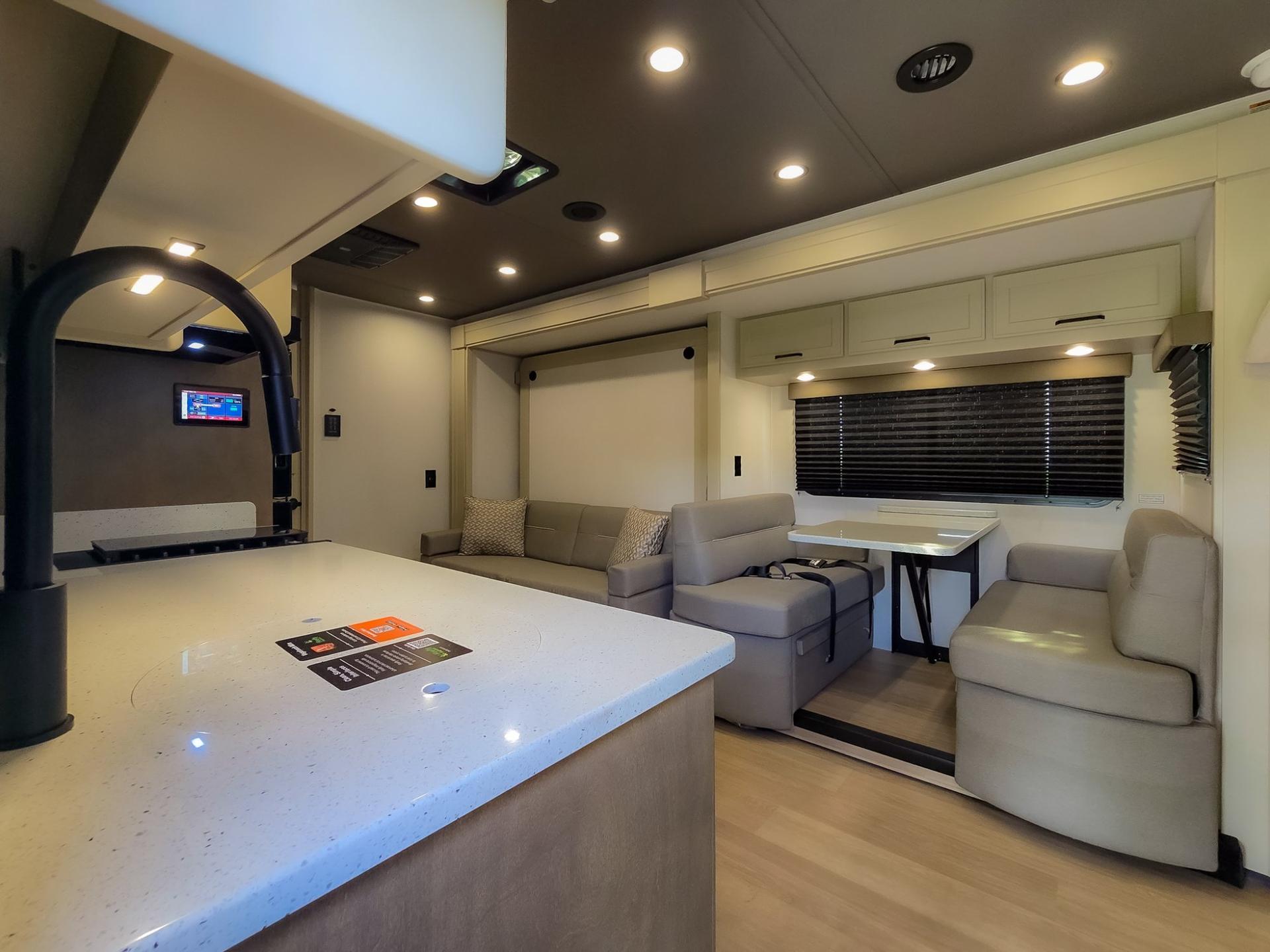 2027 Renegade RV 2027 Renegade RV Villagio - thumbnail 10