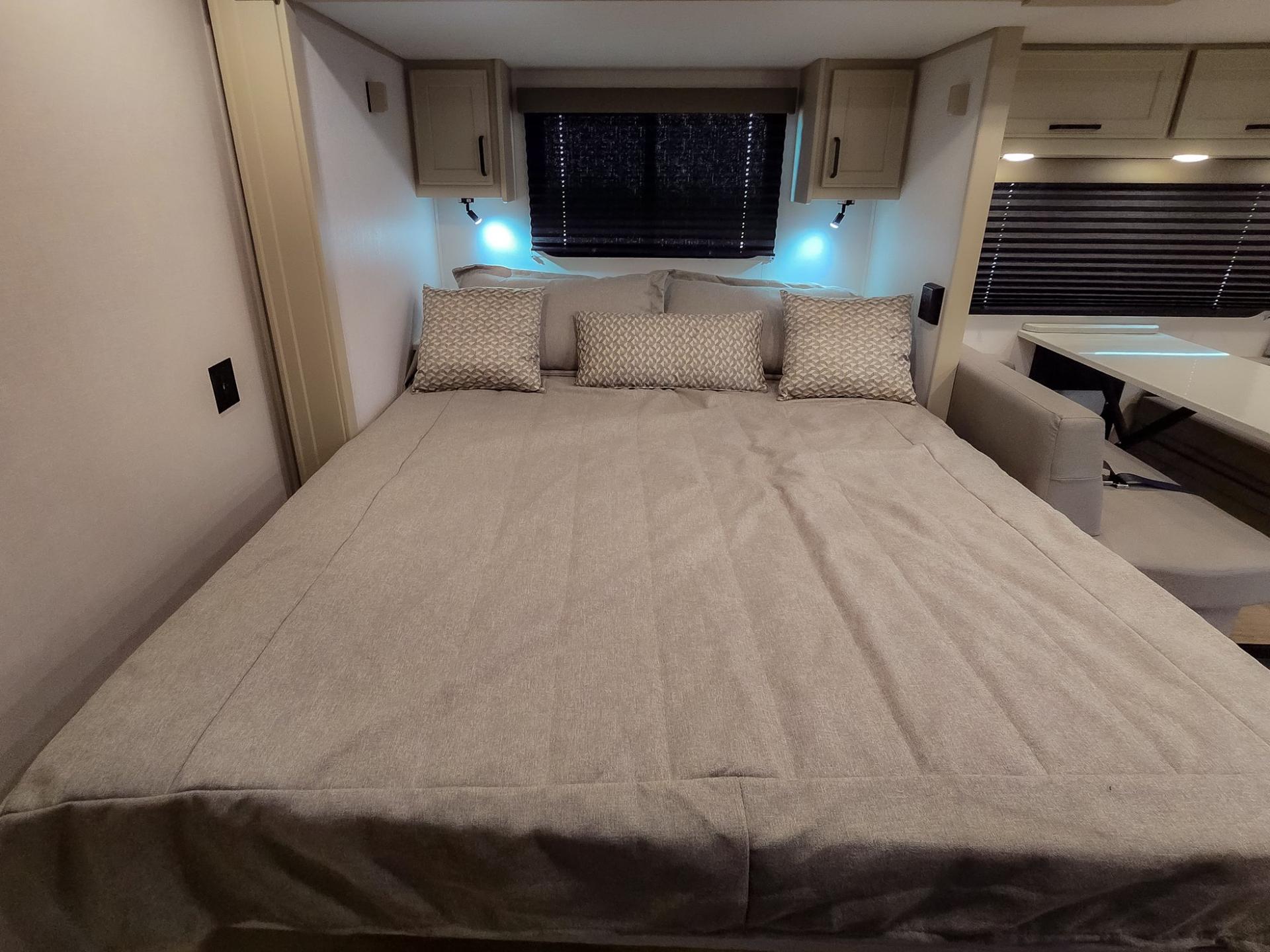 2027 Renegade RV 2027 Renegade RV Villagio - thumbnail 19