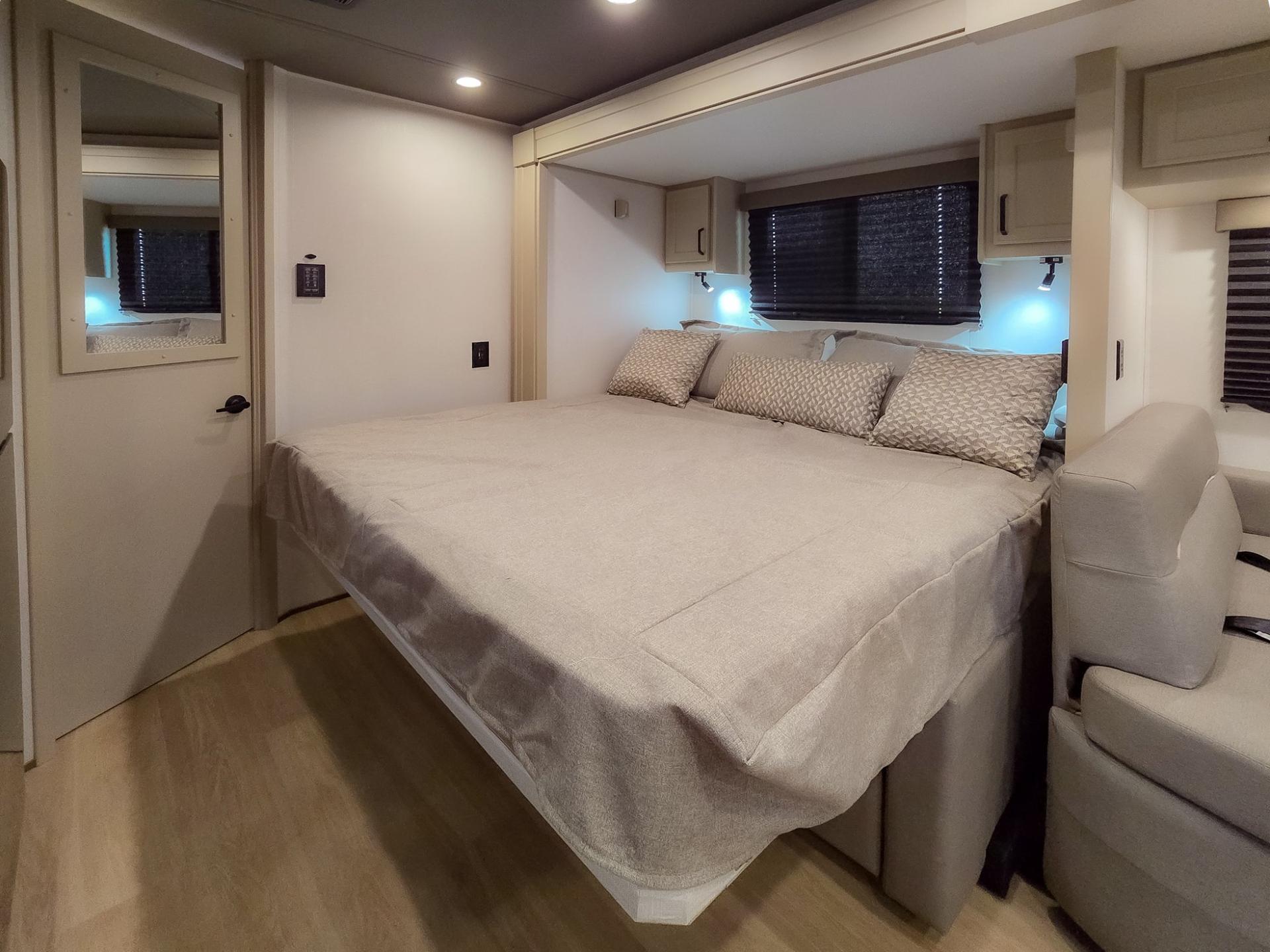 2027 Renegade RV 2027 Renegade RV Villagio - thumbnail 20