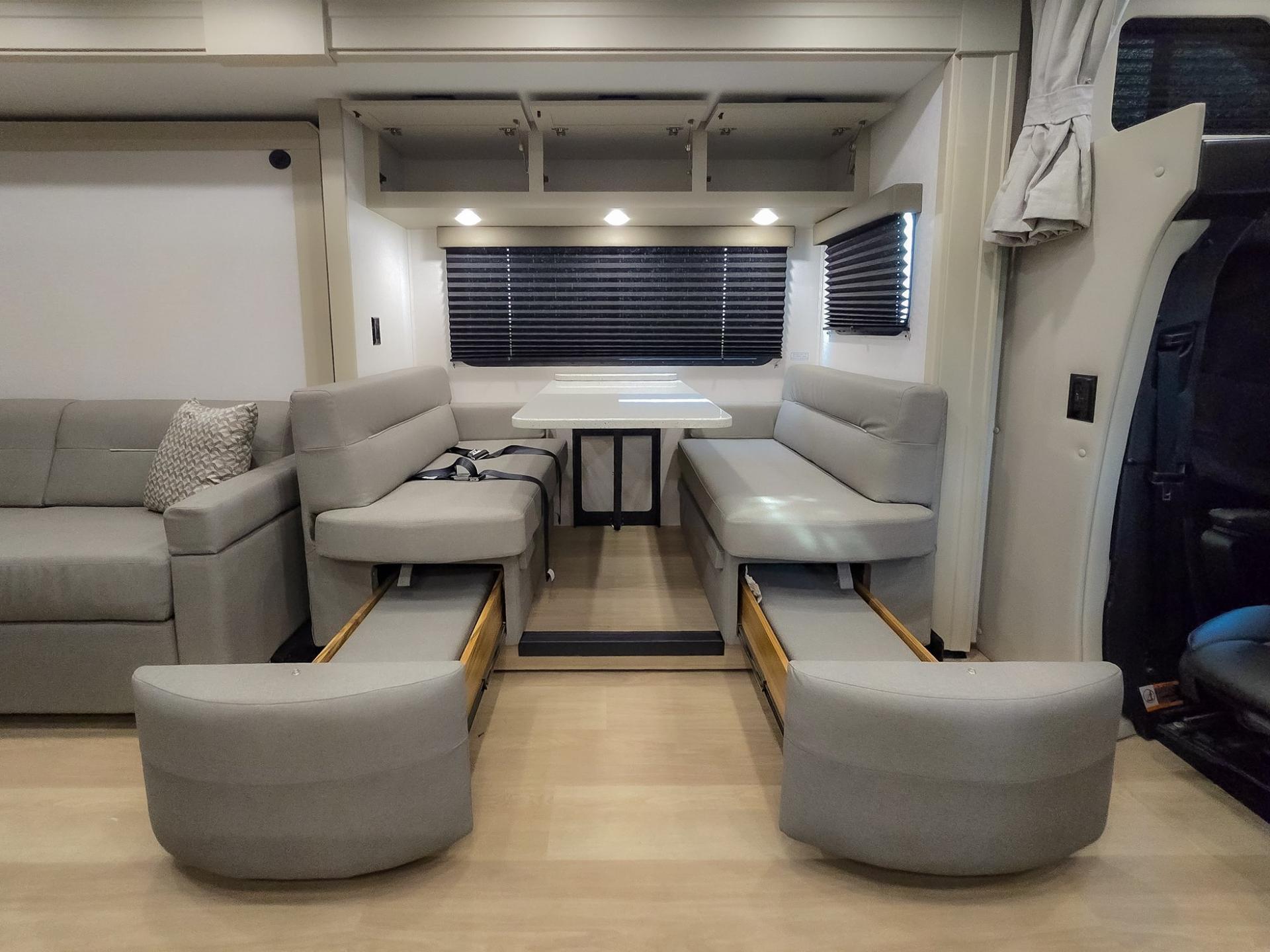 2027 Renegade RV 2027 Renegade RV Villagio - thumbnail 26