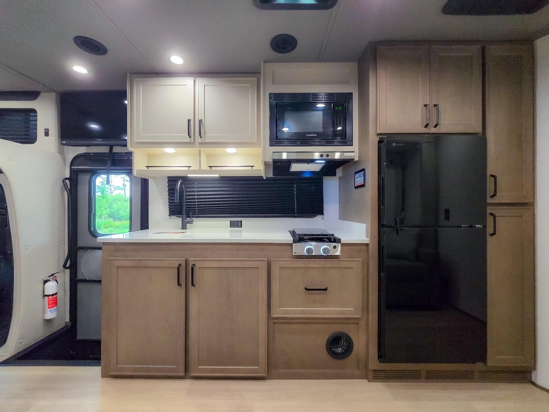 2027 Renegade RV 2027 Renegade RV Villagio - thumbnail 27