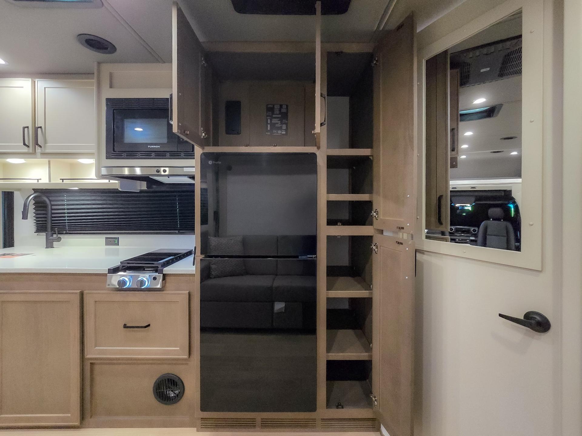 2027 Renegade RV 2027 Renegade RV Villagio - thumbnail 32