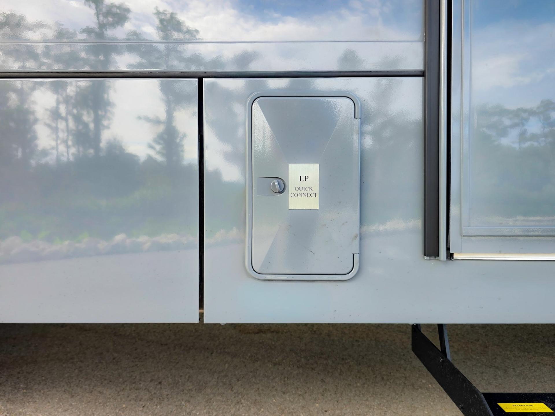 2027 Renegade RV 2027 Renegade RV Villagio - thumbnail 53