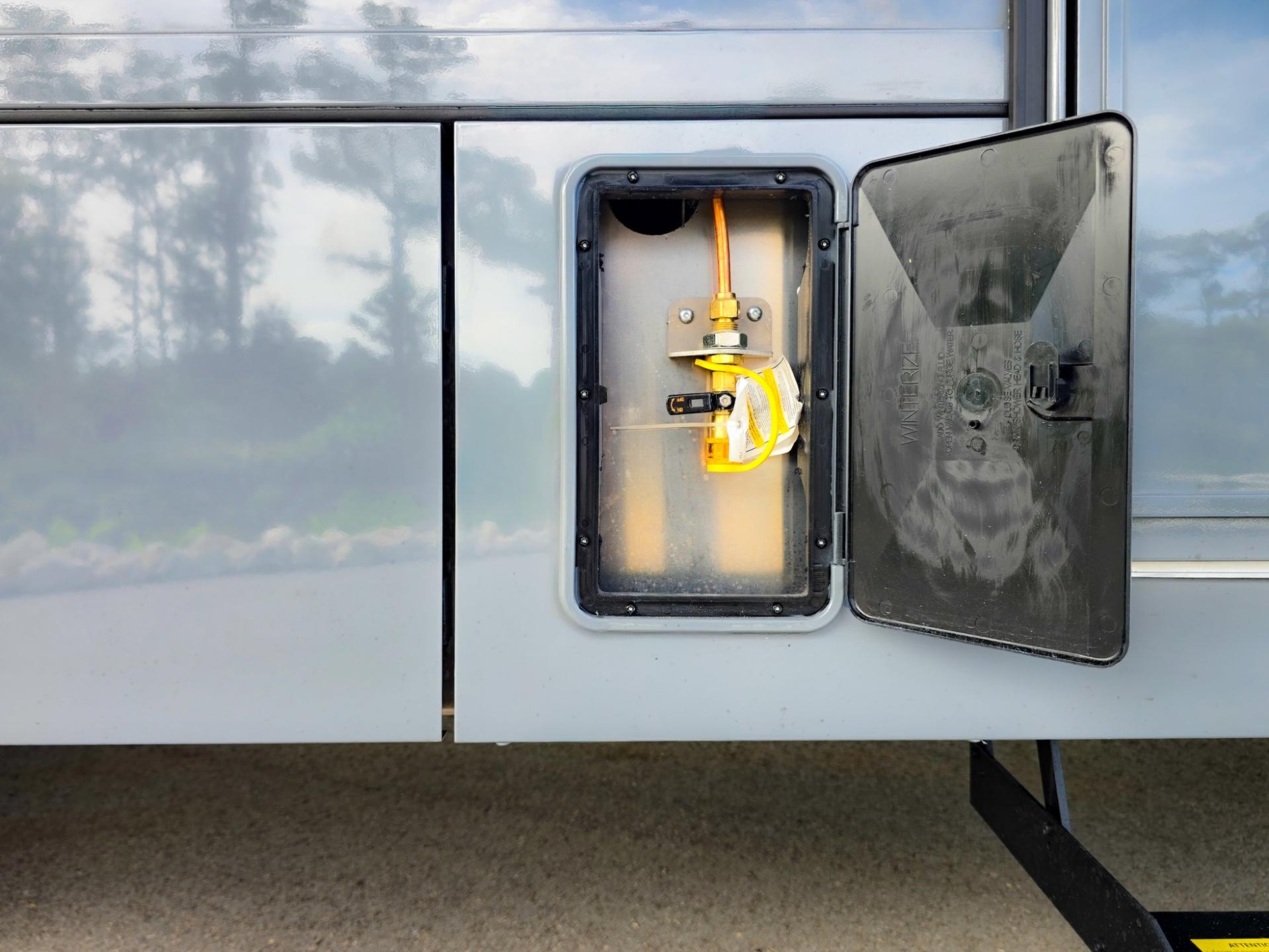 2027 Renegade RV 2027 Renegade RV Villagio - thumbnail 54