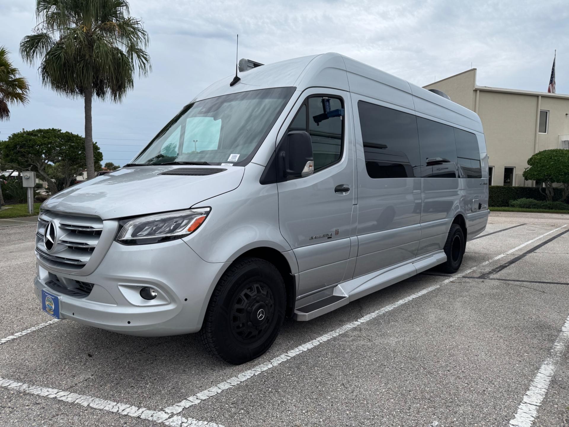 2025 COACHMEN 2025 COACHMEN GALLERIA - thumbnail 2