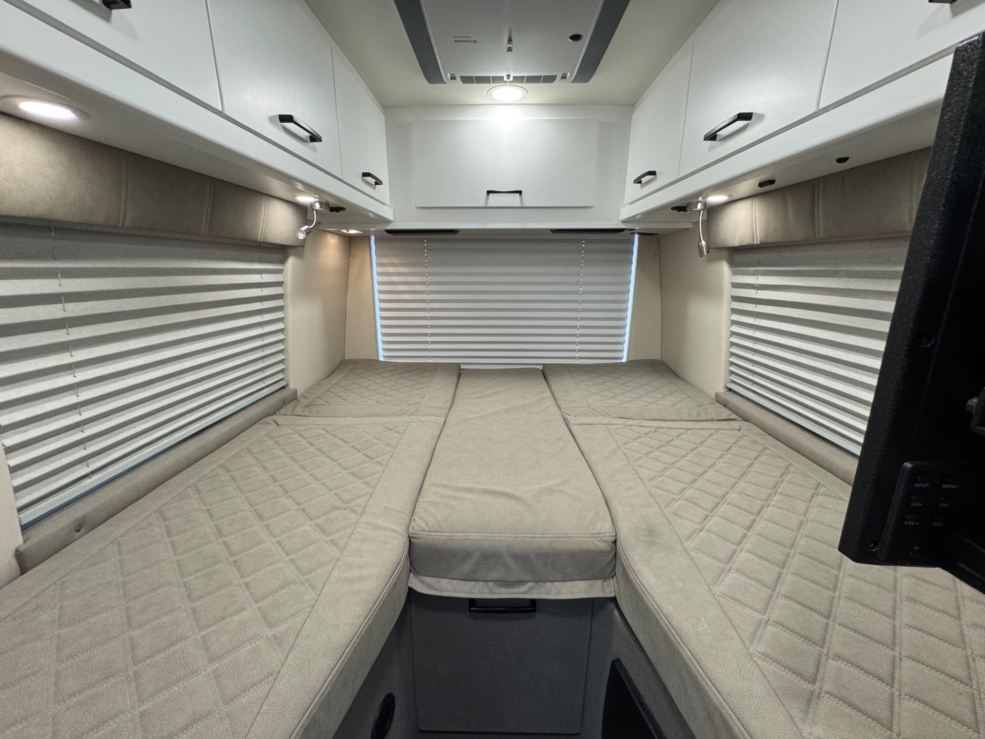 2025 COACHMEN 2025 COACHMEN GALLERIA - thumbnail 15