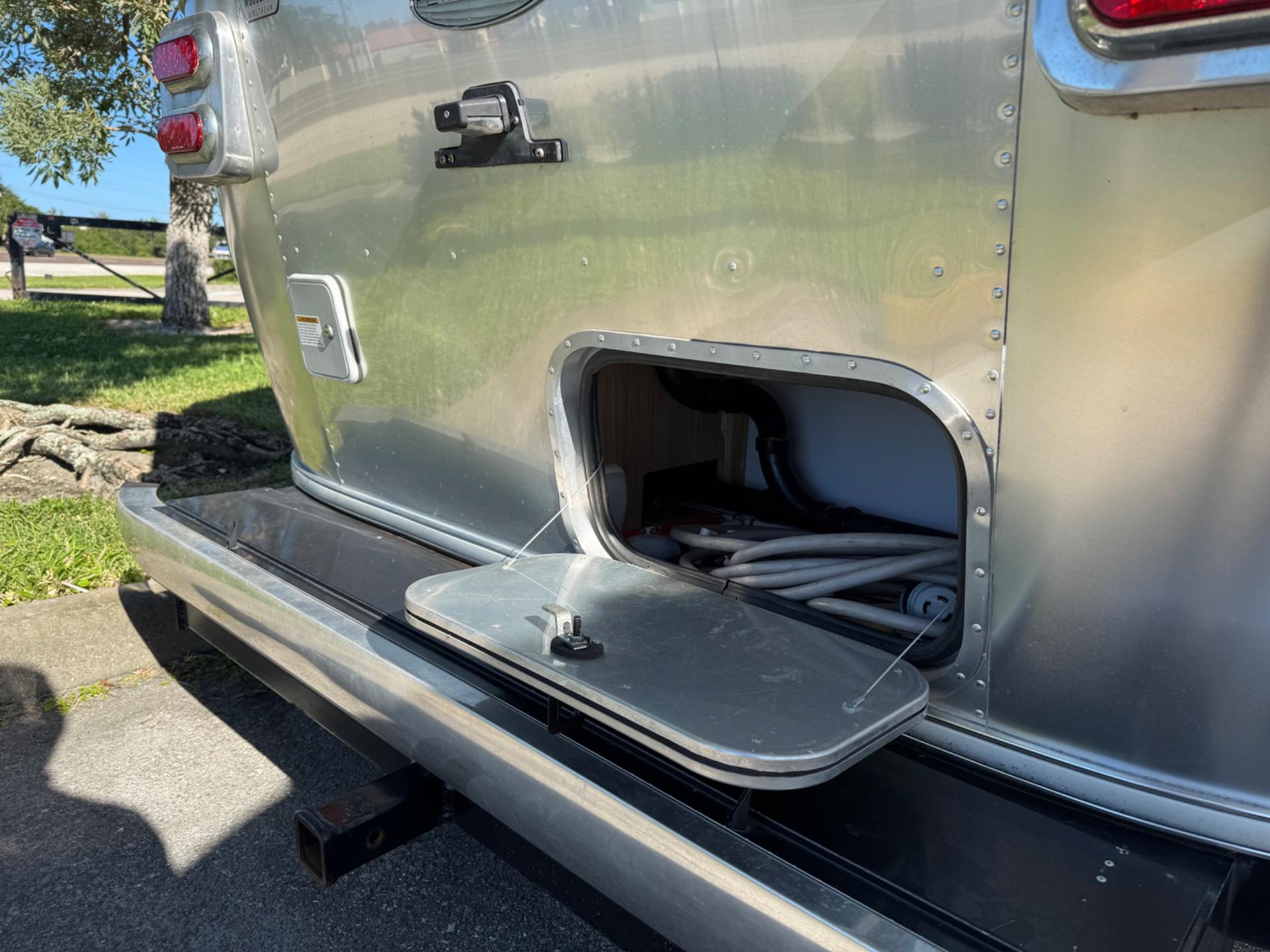 2019 Airstream 2019 Airstream Flying Cloud - thumbnail 22
