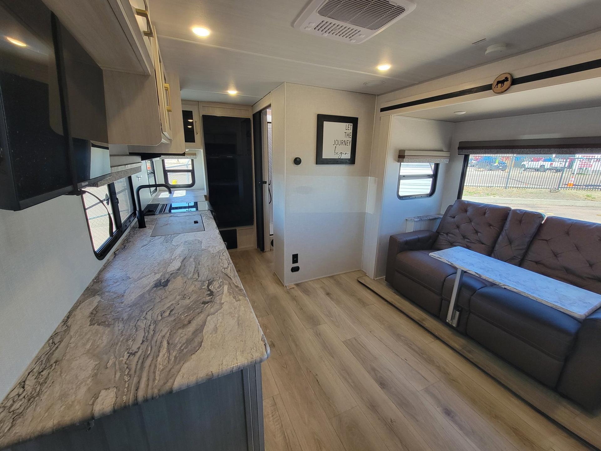 2024 Forest River 2024 Forest River Surveyor - thumbnail 7