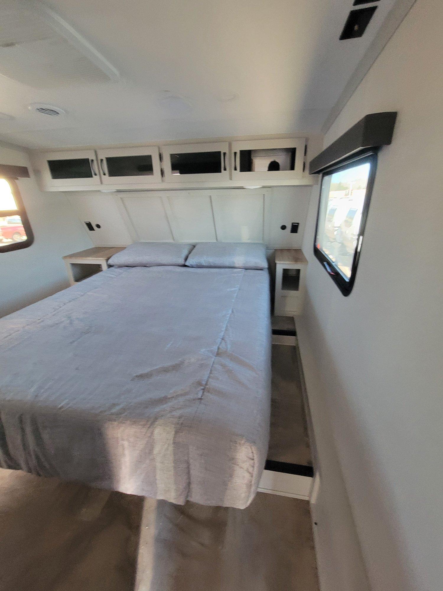 2026 Coachmen 2026 Coachmen Chaparral Lite - thumbnail 19