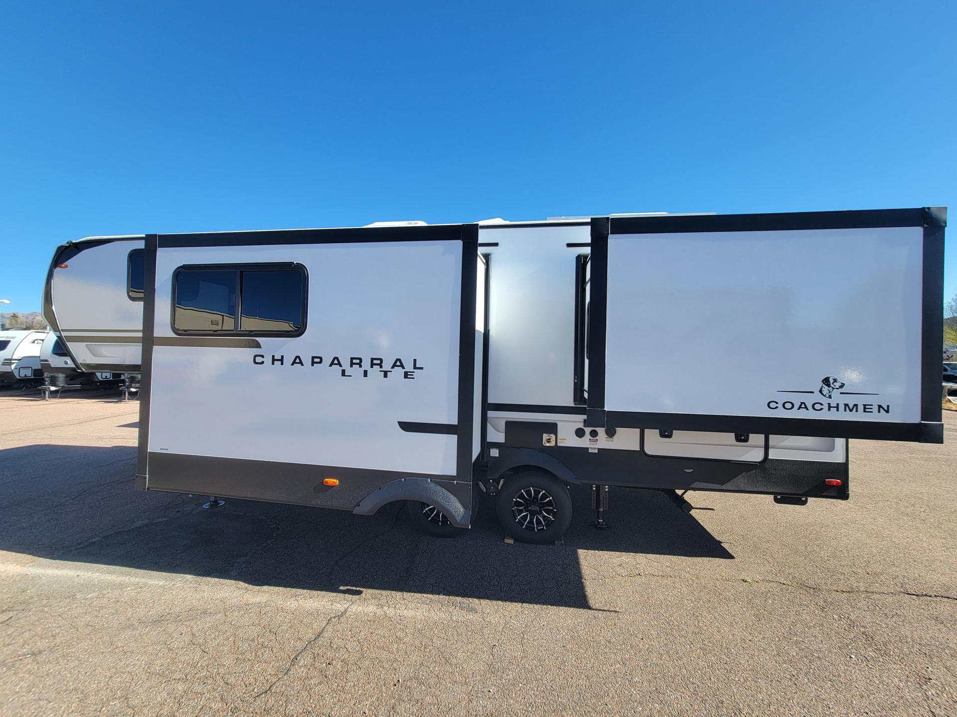 2026 Coachmen 2026 Coachmen Chaparral Lite - thumbnail 5