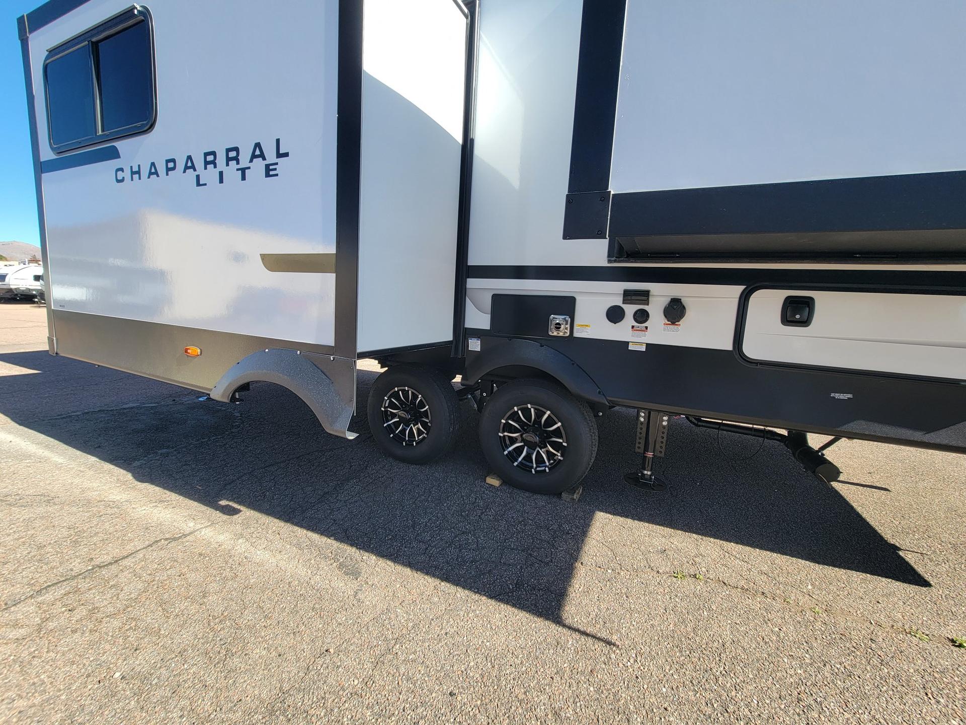 2026 Coachmen 2026 Coachmen Chaparral Lite - thumbnail 6