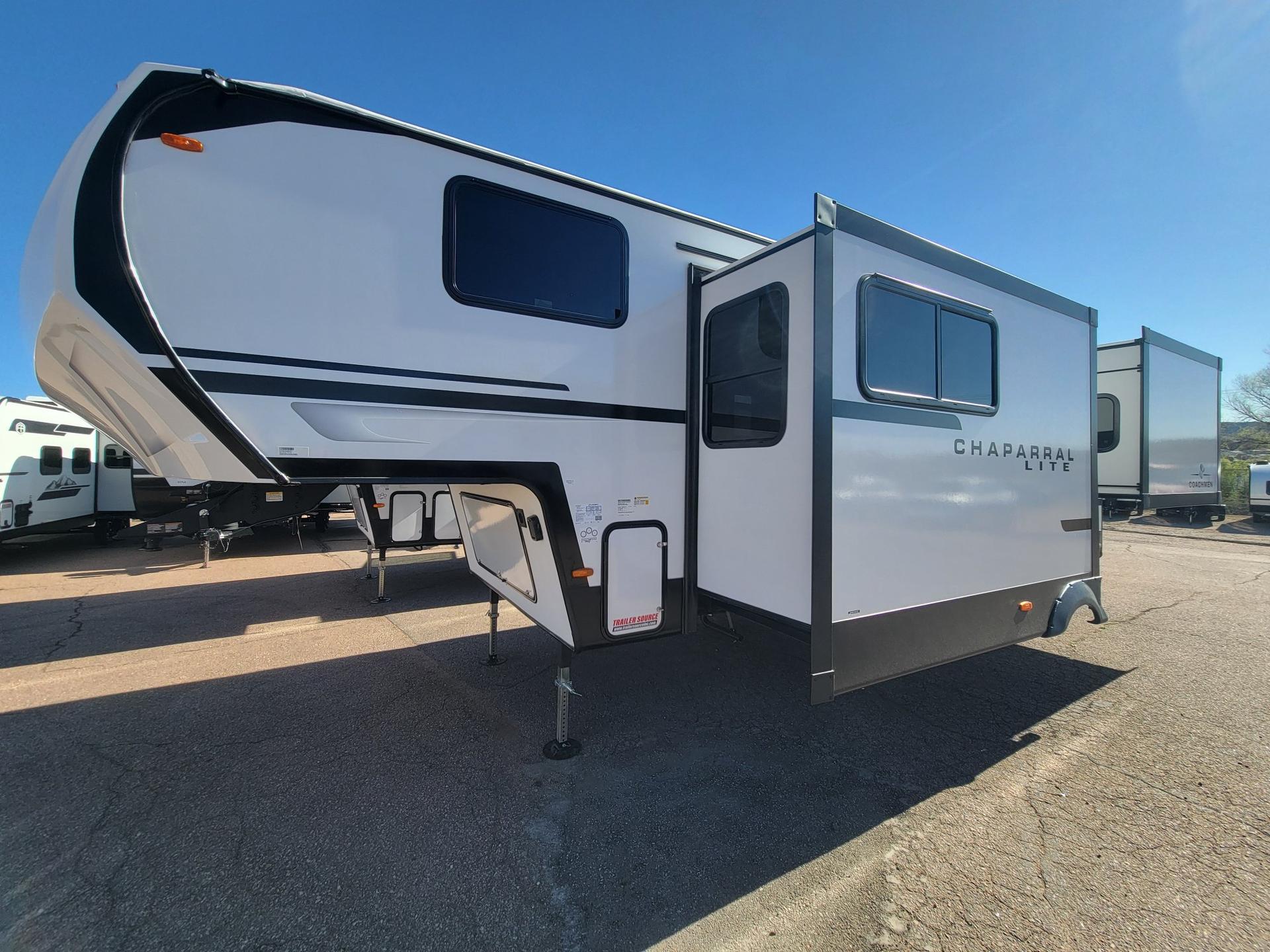 2026 Coachmen 2026 Coachmen Chaparral Lite - thumbnail 8