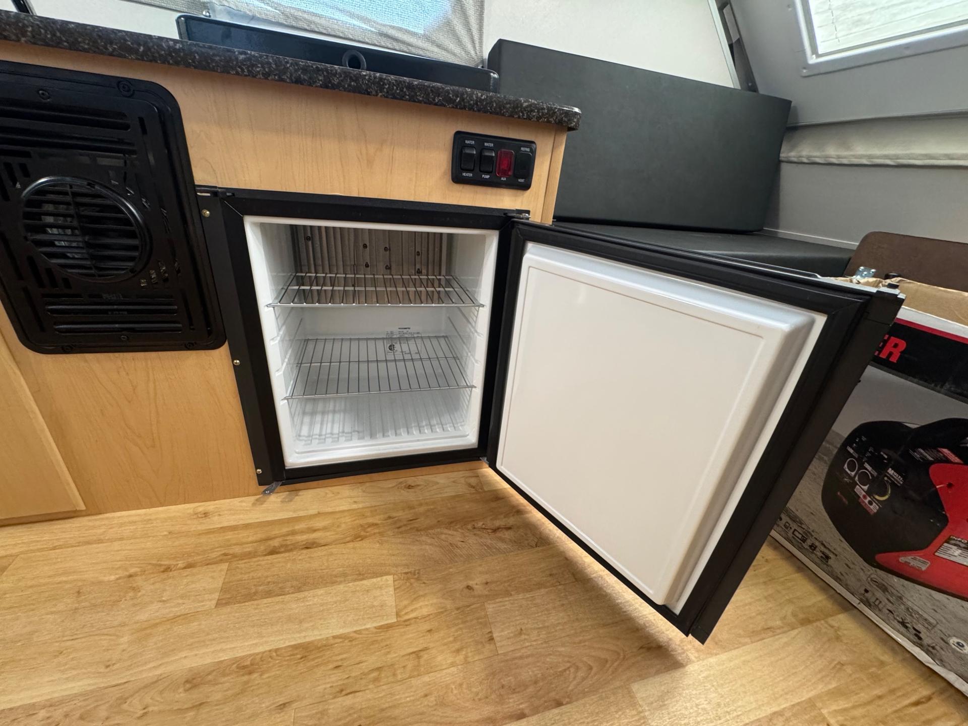 2021 CNW 2021 CNW Aliner - thumbnail 8