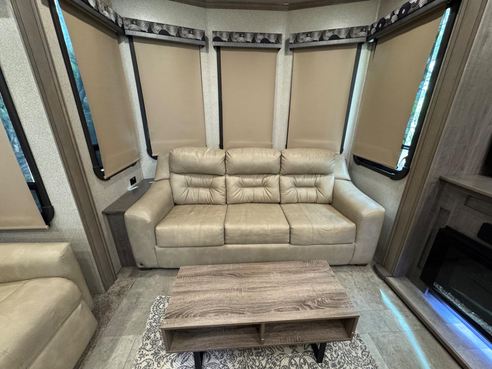 2020 Forest River 2020 Forest River Cedar Creek Cottage - thumbnail 19