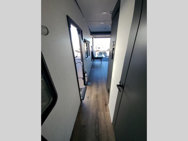 2026 Forest River 2026 Forest River Xlr Boost Toy Hauler - thumbnail 11