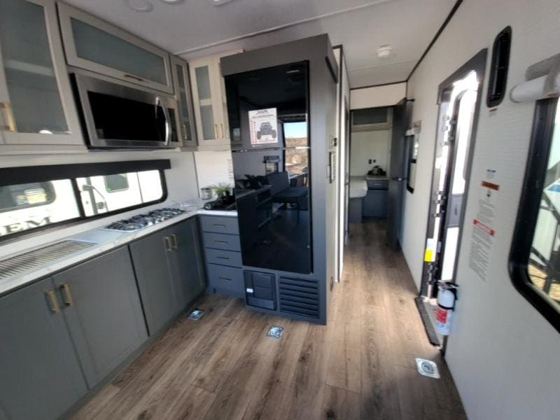 2026 Forest River 2026 Forest River Xlr Boost Toy Hauler - thumbnail 20