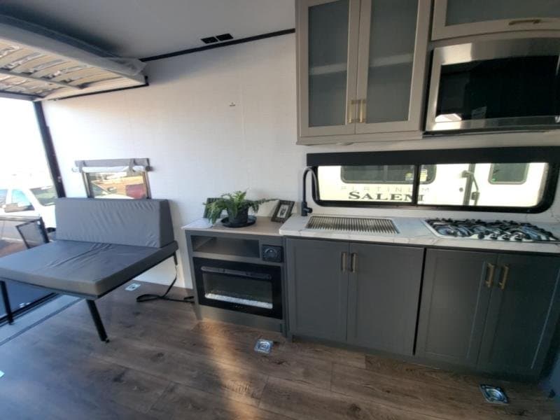 2026 Forest River 2026 Forest River Xlr Boost Toy Hauler - thumbnail 27