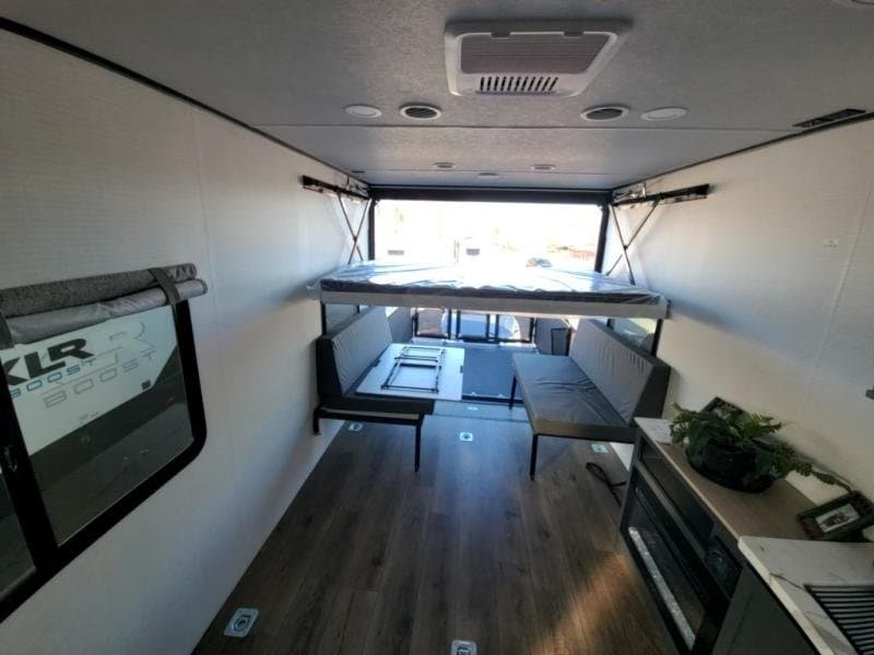 2026 Forest River 2026 Forest River Xlr Boost Toy Hauler - thumbnail 31