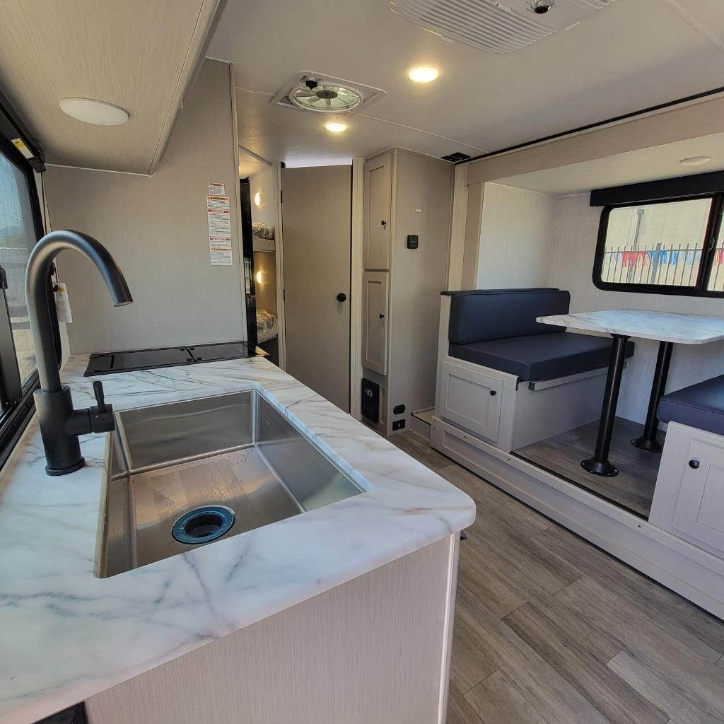 2026 Coachmen 2026 Coachmen Apex Nano - thumbnail 12