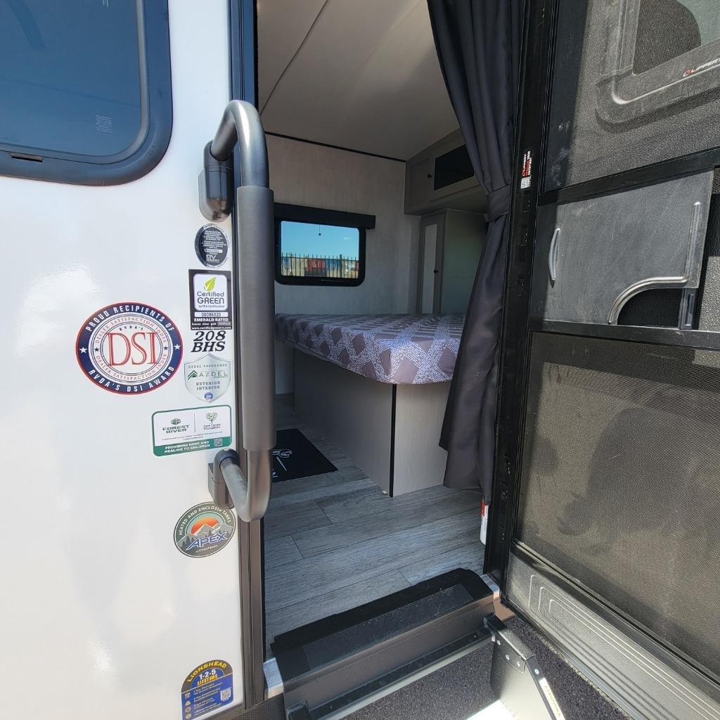 2026 Coachmen 2026 Coachmen Apex Nano - thumbnail 15