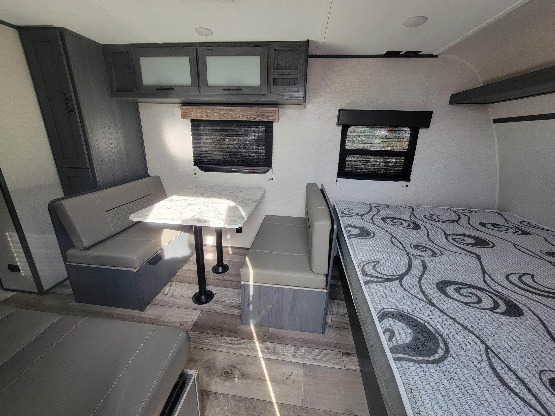 2023 Dutchmen 2023 Dutchmen Aspen Trail - thumbnail 8