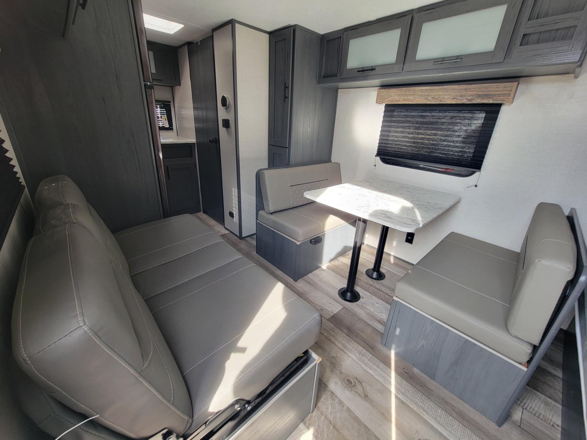 2023 Dutchmen 2023 Dutchmen Aspen Trail - thumbnail 9