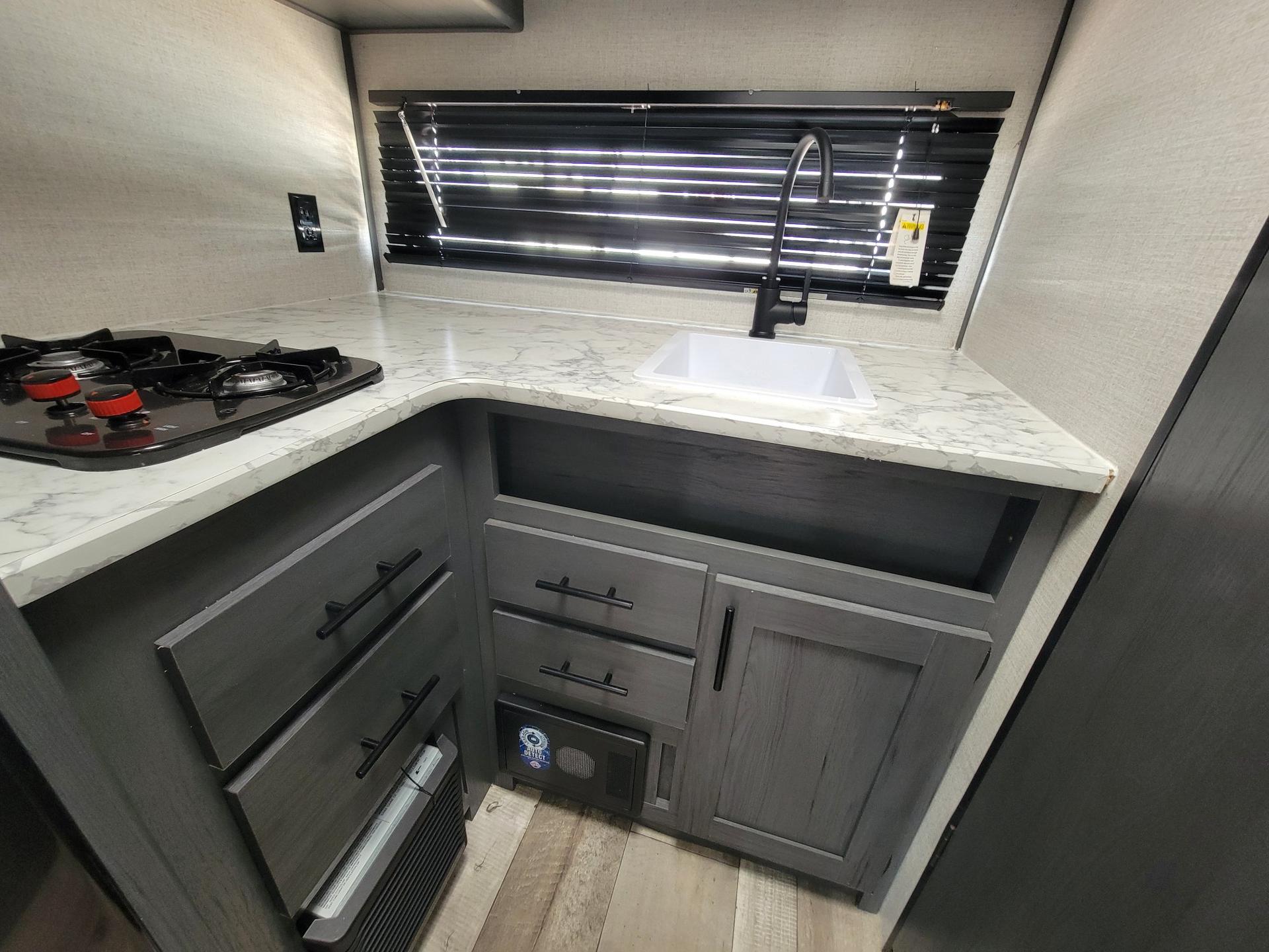 2023 Dutchmen 2023 Dutchmen Aspen Trail - thumbnail 14