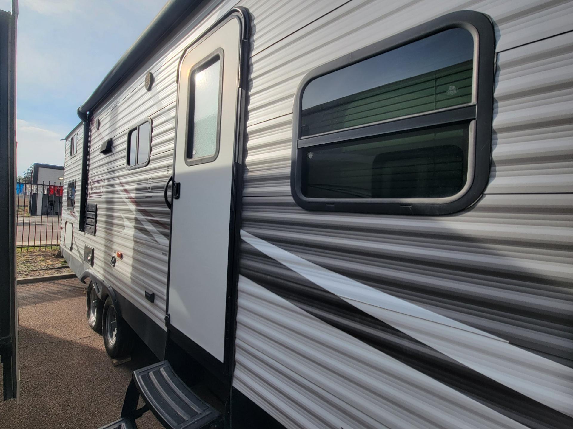 2017 Coleman Lantern 262BH