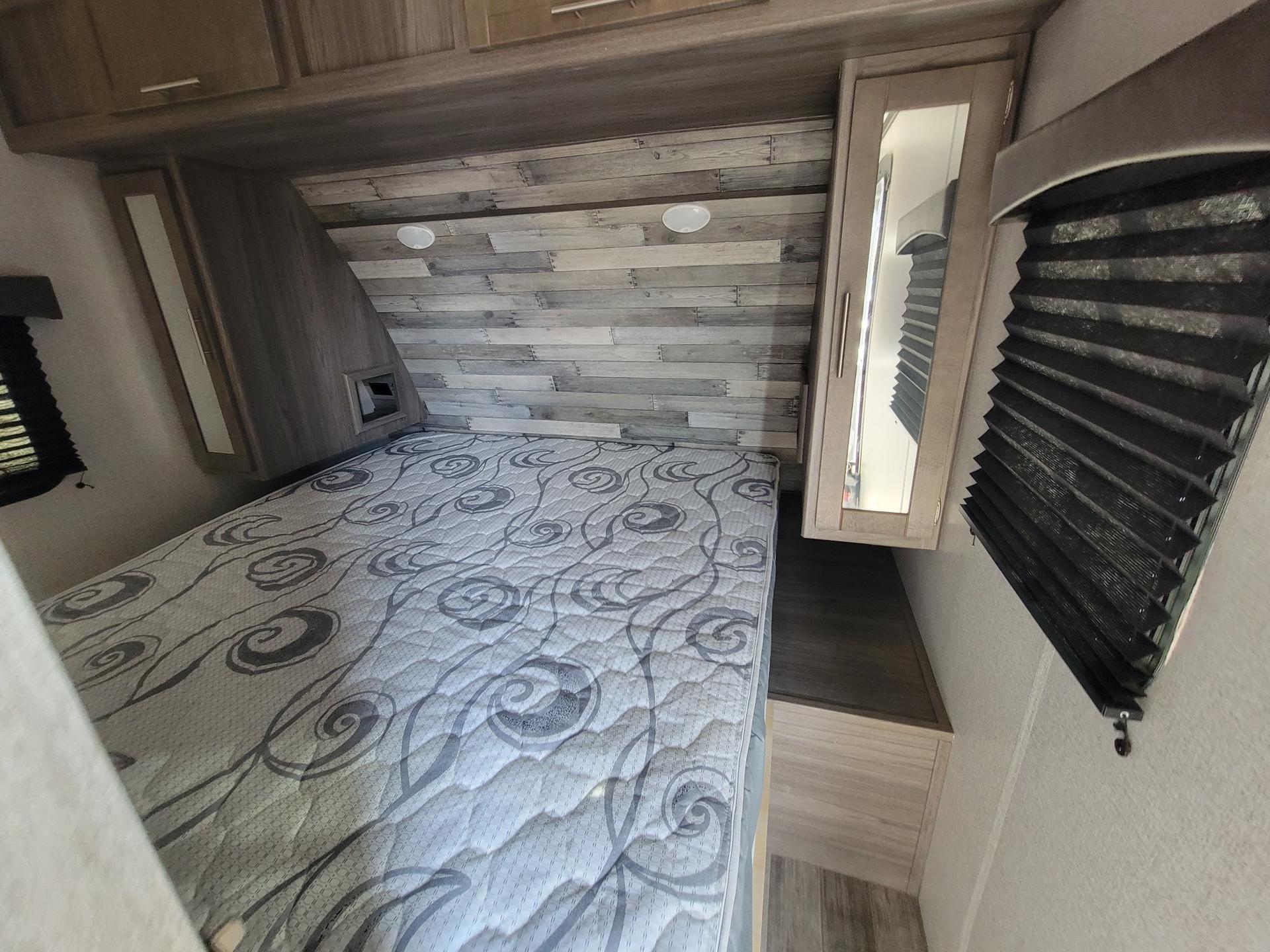 2020 Crossroads 2020 Crossroads Volante - thumbnail 15