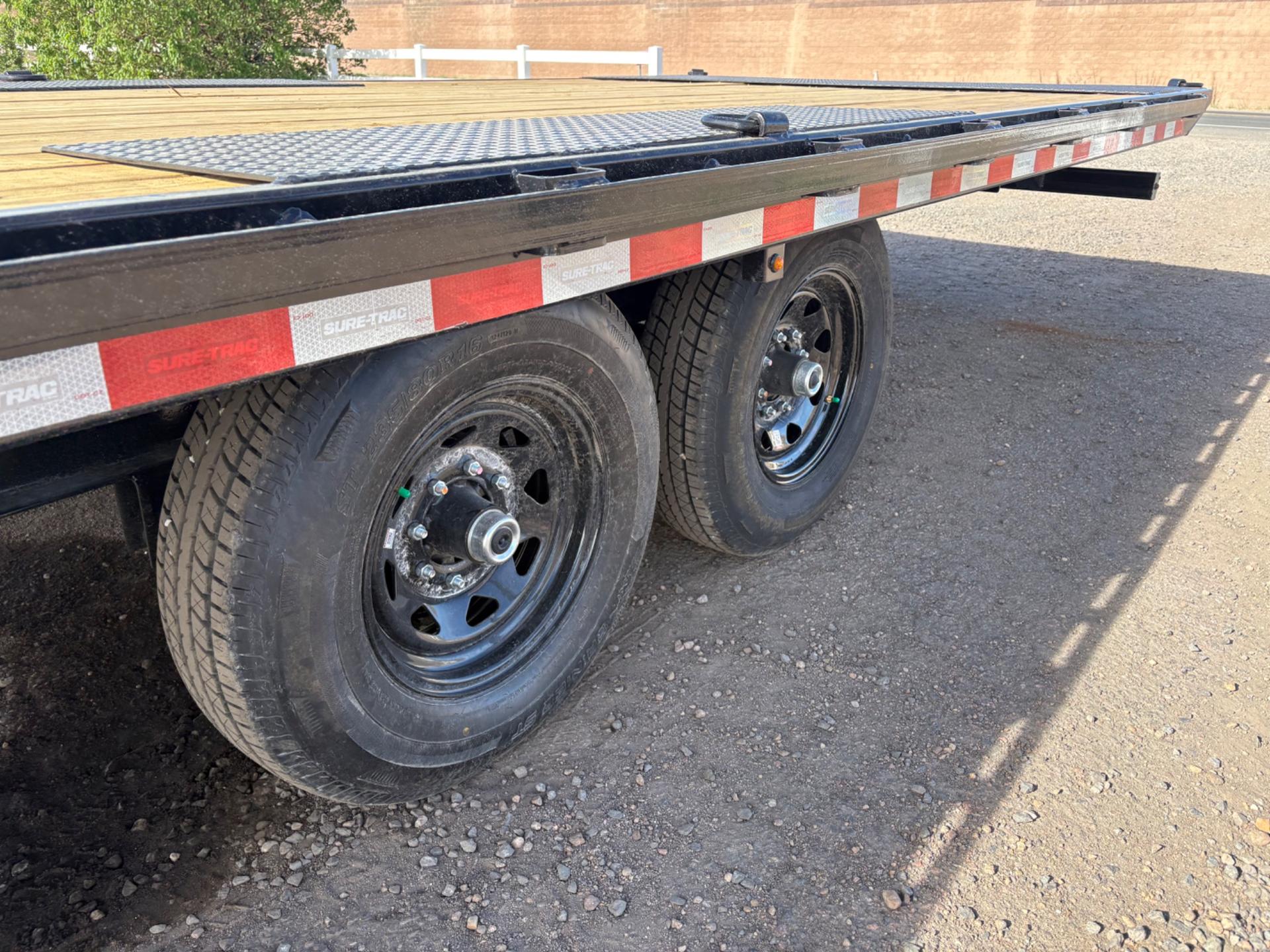 2026 Sure-Trac 2026 Sure-Trac 8.5'x22' Deckover Power Tilt - 7662 - thumbnail 4