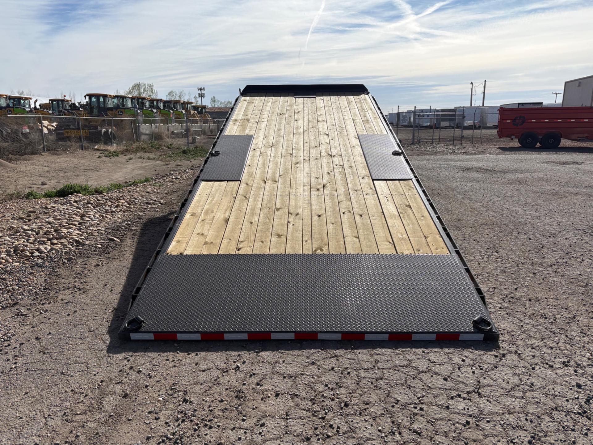 2026 Sure-Trac 2026 Sure-Trac 8.5'x22' Deckover Power Tilt - 7662 - thumbnail 13