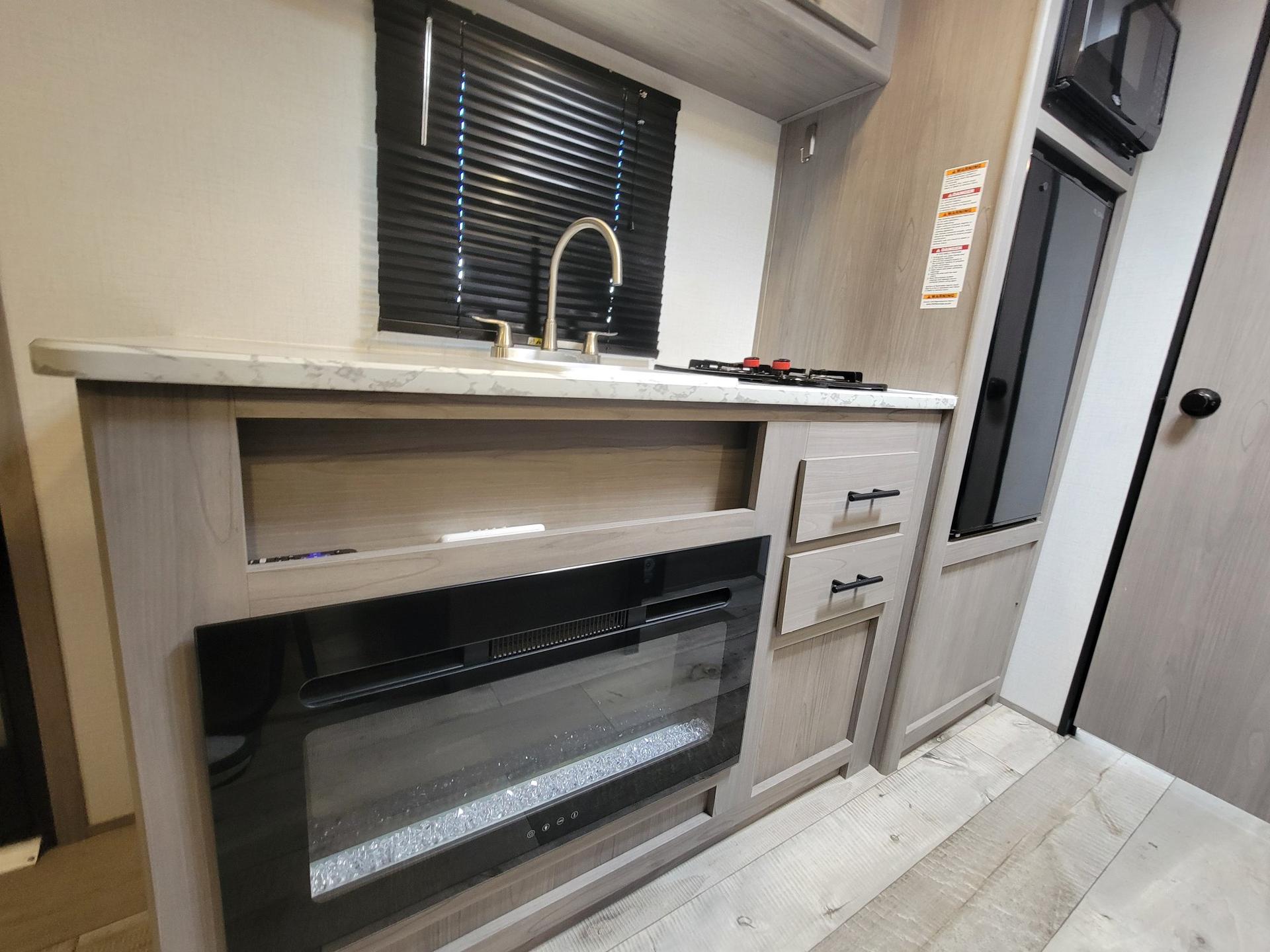 2023 Keystone 2023 Keystone Coleman - thumbnail 11