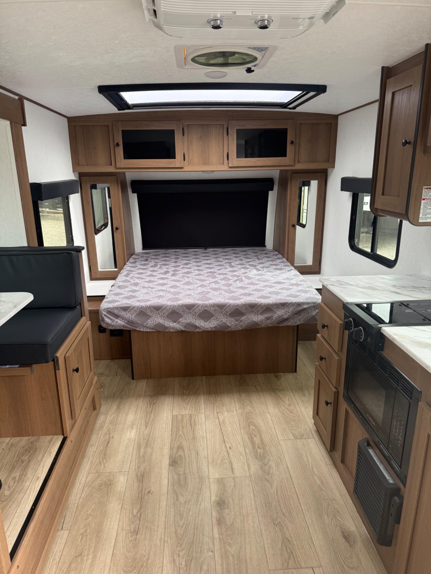 2025 Prime Time RV 2025 Prime Time RV Tracer - thumbnail 5