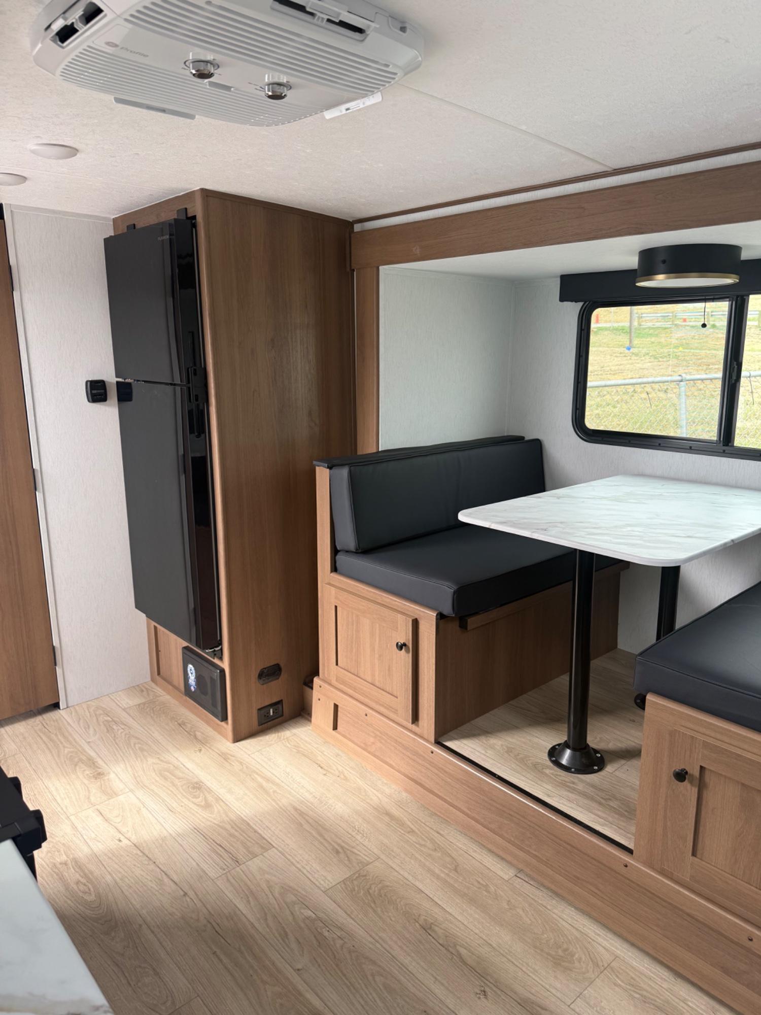 2025 Prime Time RV 2025 Prime Time RV Tracer - thumbnail 7