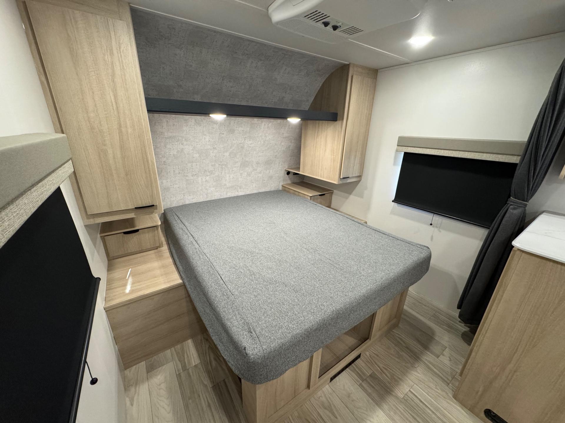 2025 Winnebago 2025 Winnebago Minnie - thumbnail 13