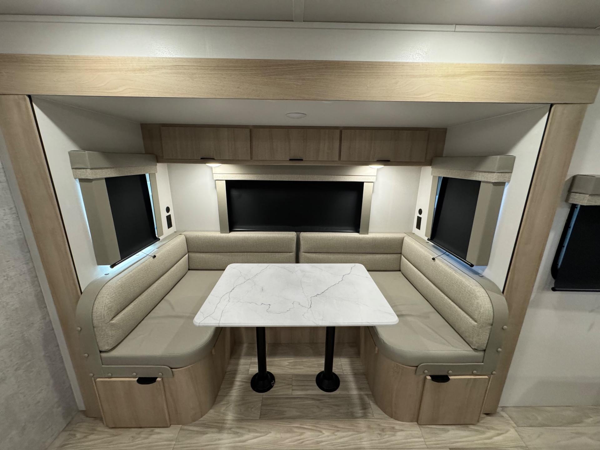 2025 Winnebago 2025 Winnebago Minnie - thumbnail 16