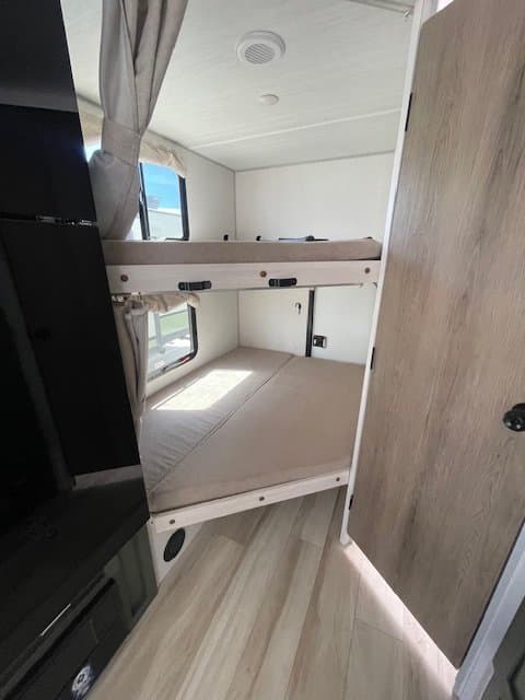 2026 Forest River 2026 Forest River No Boundaries - thumbnail 8