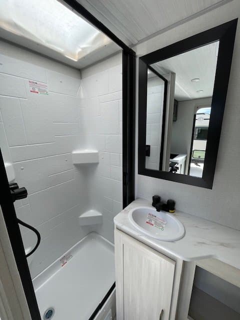 2026 Forest River 2026 Forest River R-Pod No Boundaries - thumbnail 9