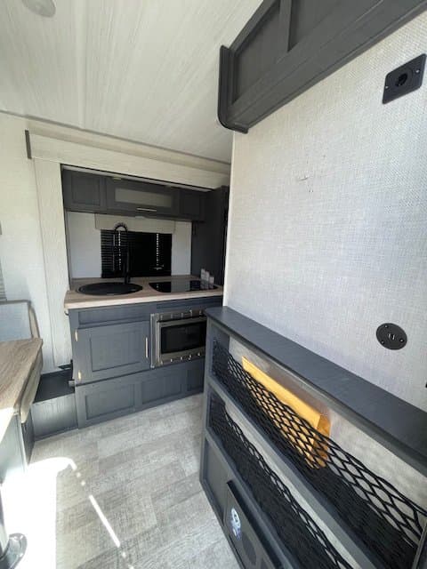 2024 Forest River 2024 Forest River R Pod - thumbnail 4