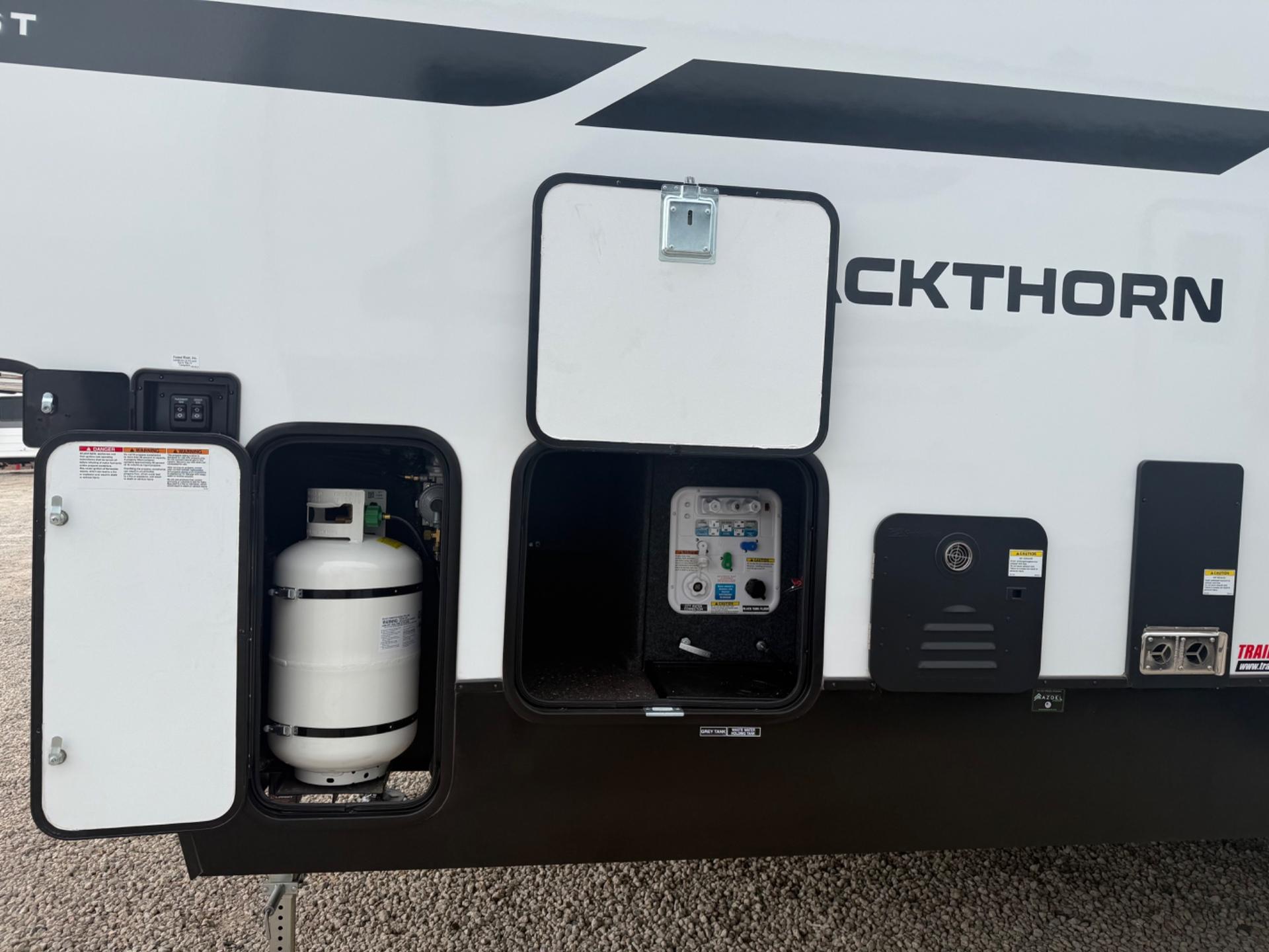 2026 Forest River 2026 Forest River Blackthorn - thumbnail 4