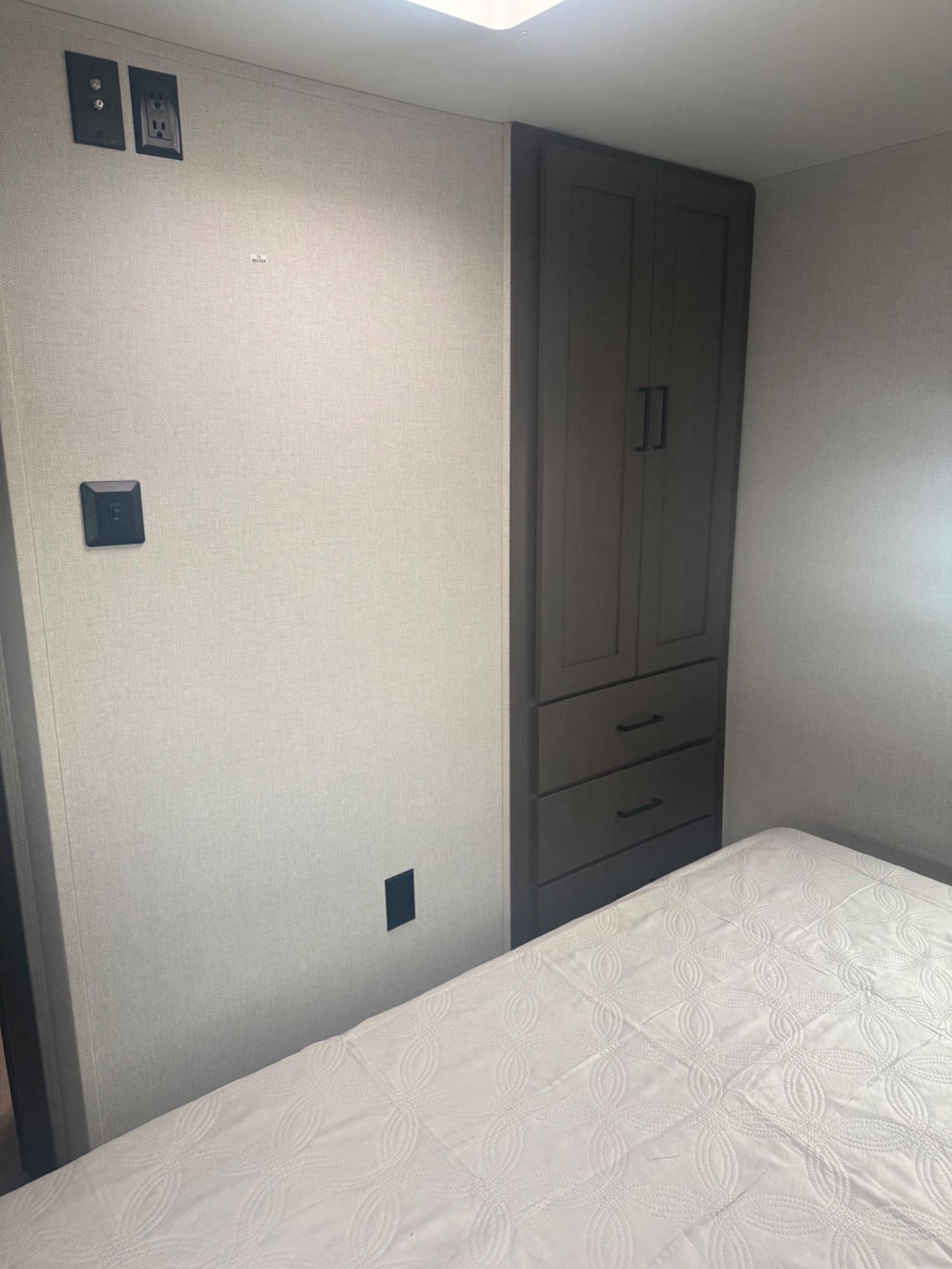 2026 Forest River 2026 Forest River Blackthorn - thumbnail 16