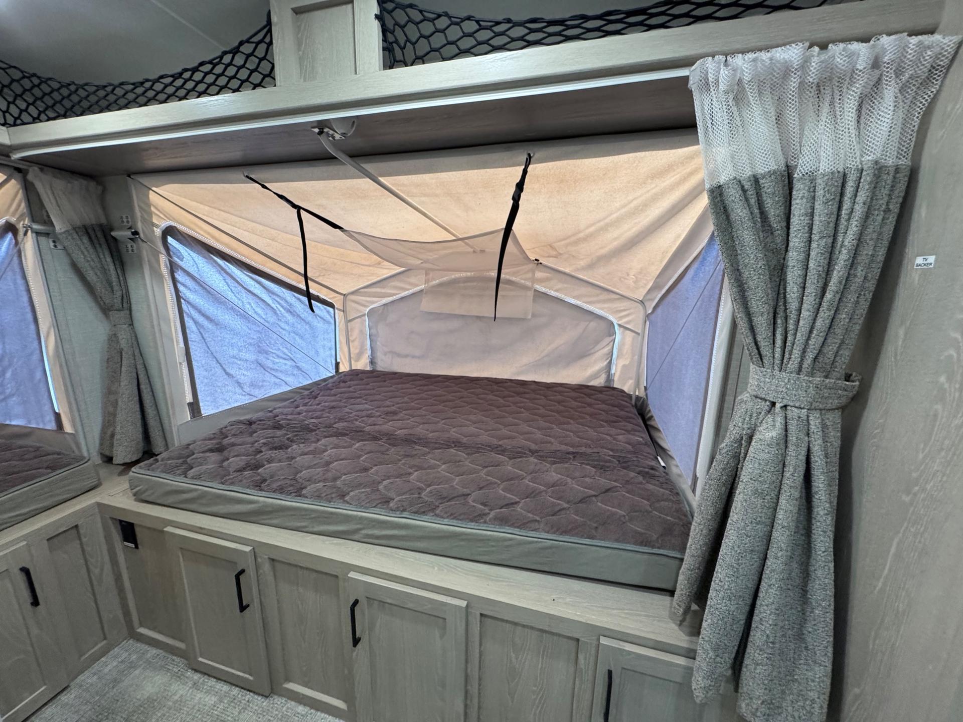 2021 Forest River 2021 Forest River Flagstaff Shamrock Hybrid - thumbnail 16