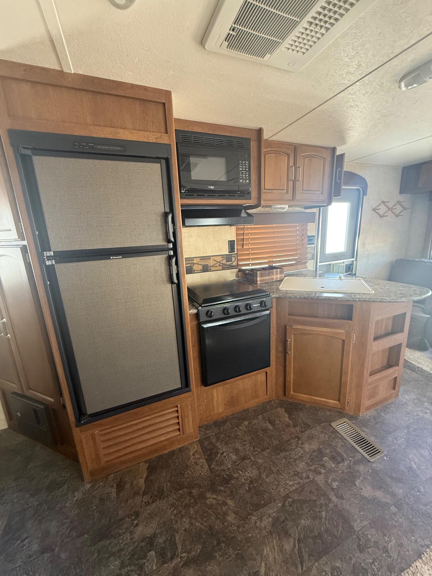 2015 Keystone 2015 Keystone Springdale  - thumbnail 6